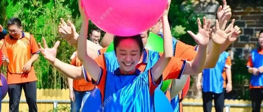 超级团建SuperTB www.tbsuper.com