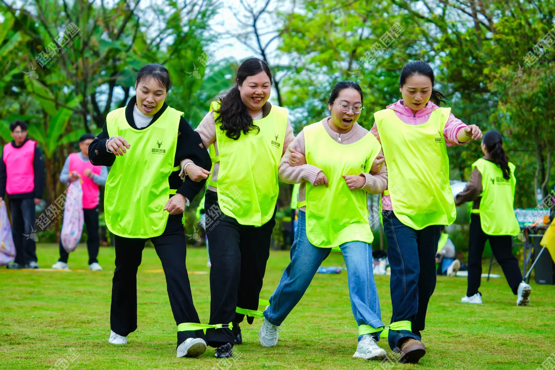 超级团建SuperTB www.tbsuper.com