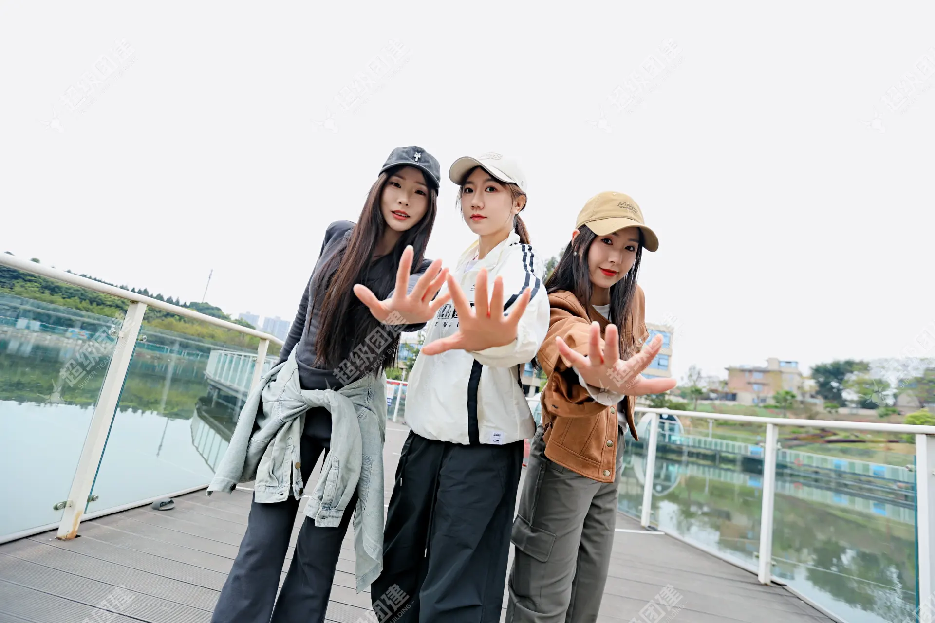 超级团建SuperTB www.tbsuper.com