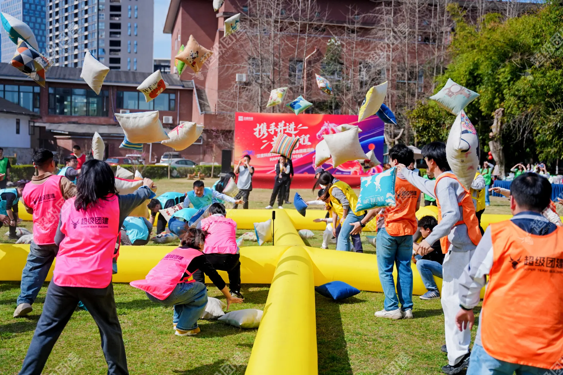 超级团建SuperTB www.tbsuper.com