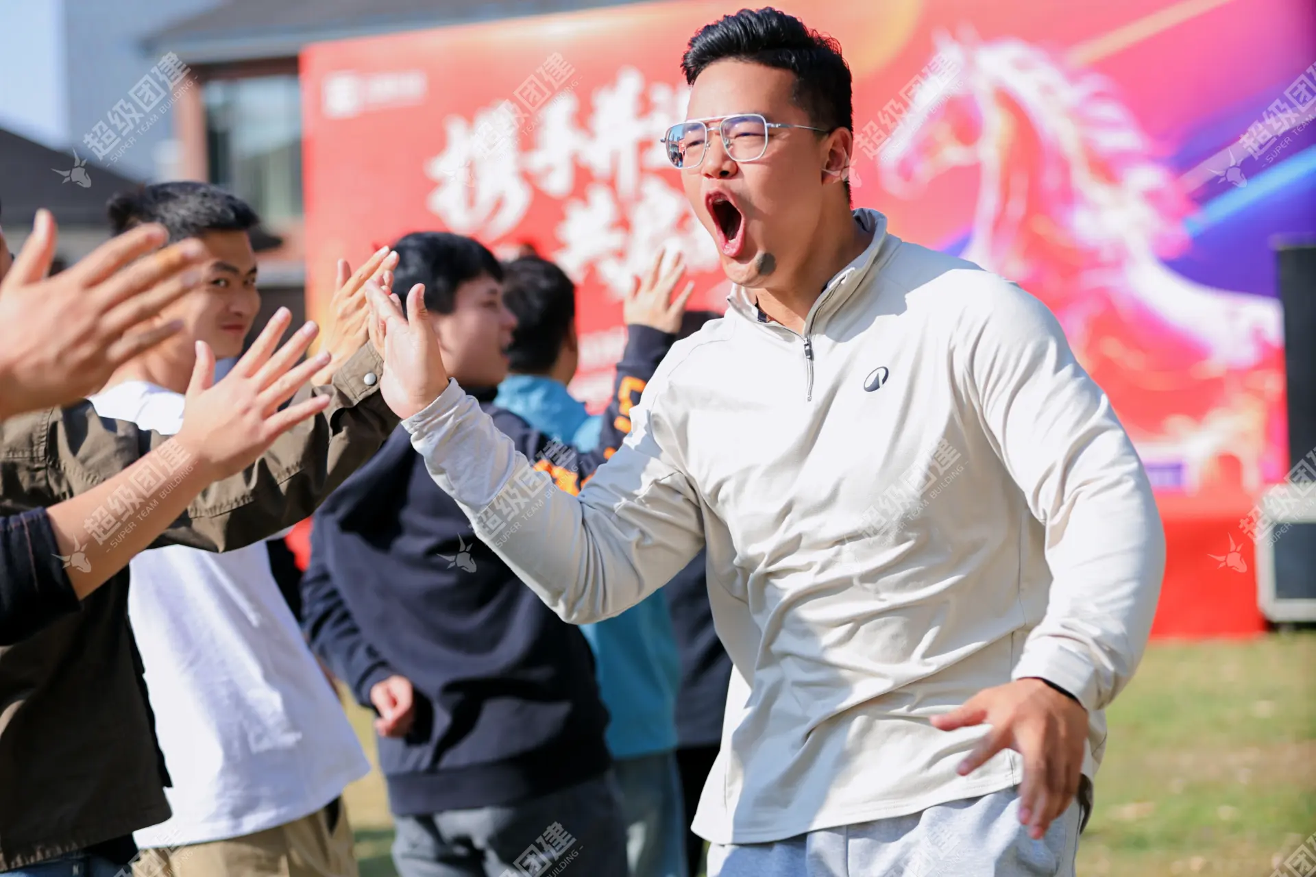 超级团建SuperTB www.tbsuper.com