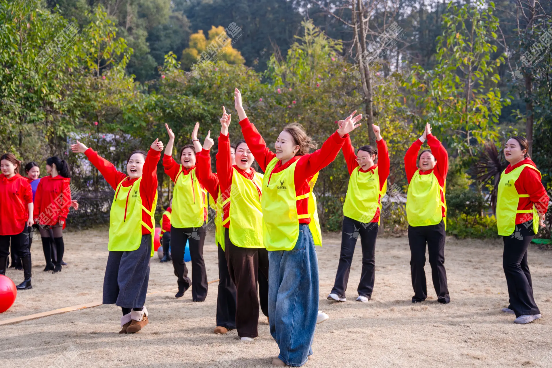 超级团建SuperTB www.tbsuper.com