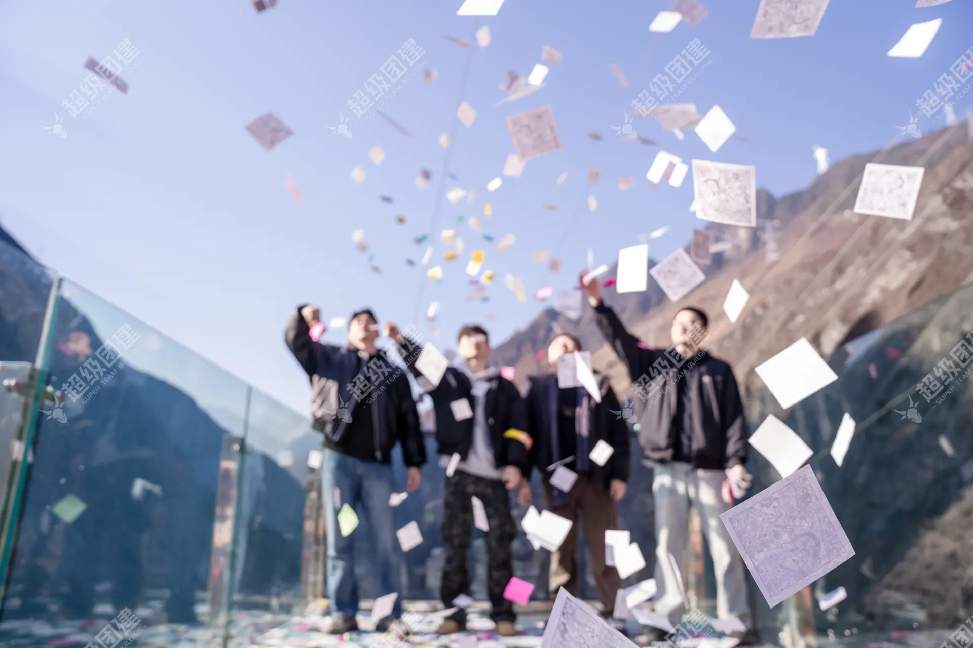 超级团建SuperTB www.tbsuper.com