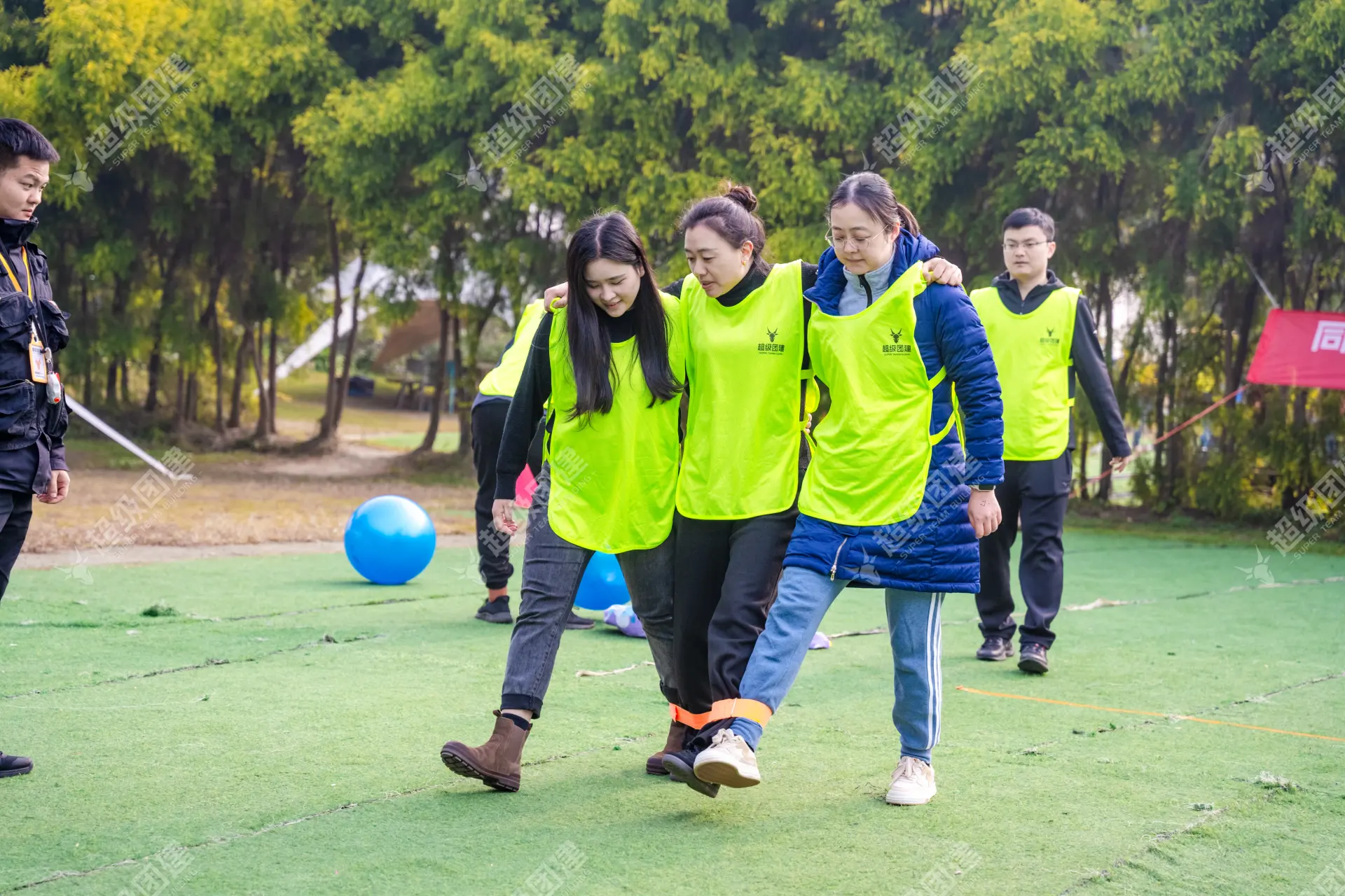 超级团建SuperTB www.tbsuper.com