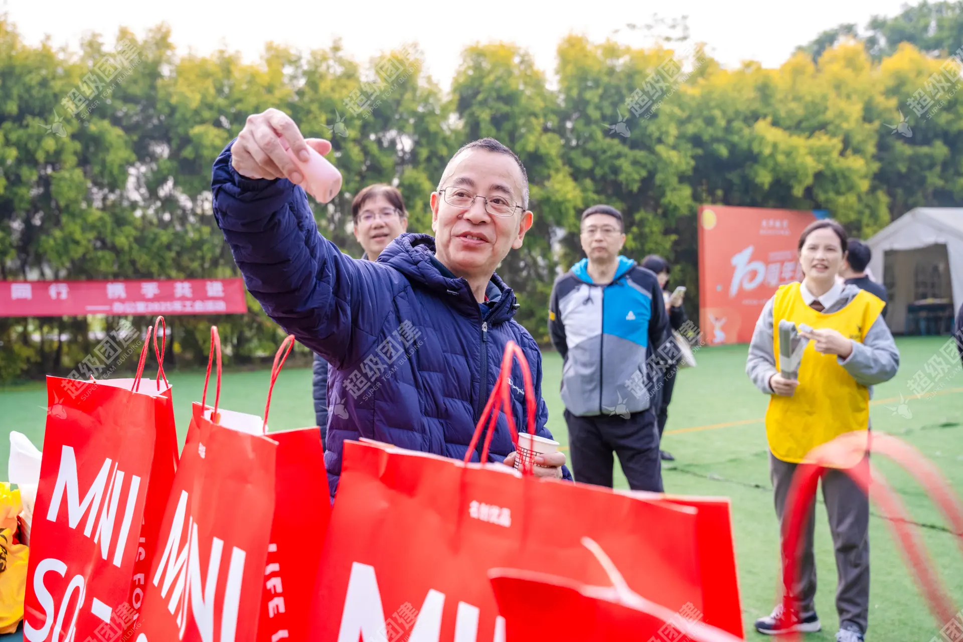 超级团建SuperTB www.tbsuper.com