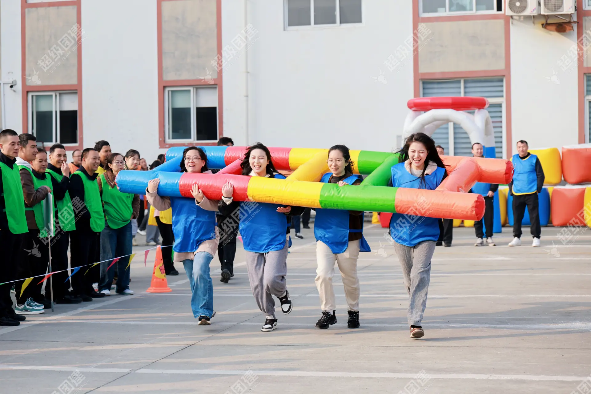 超级团建SuperTB www.tbsuper.com