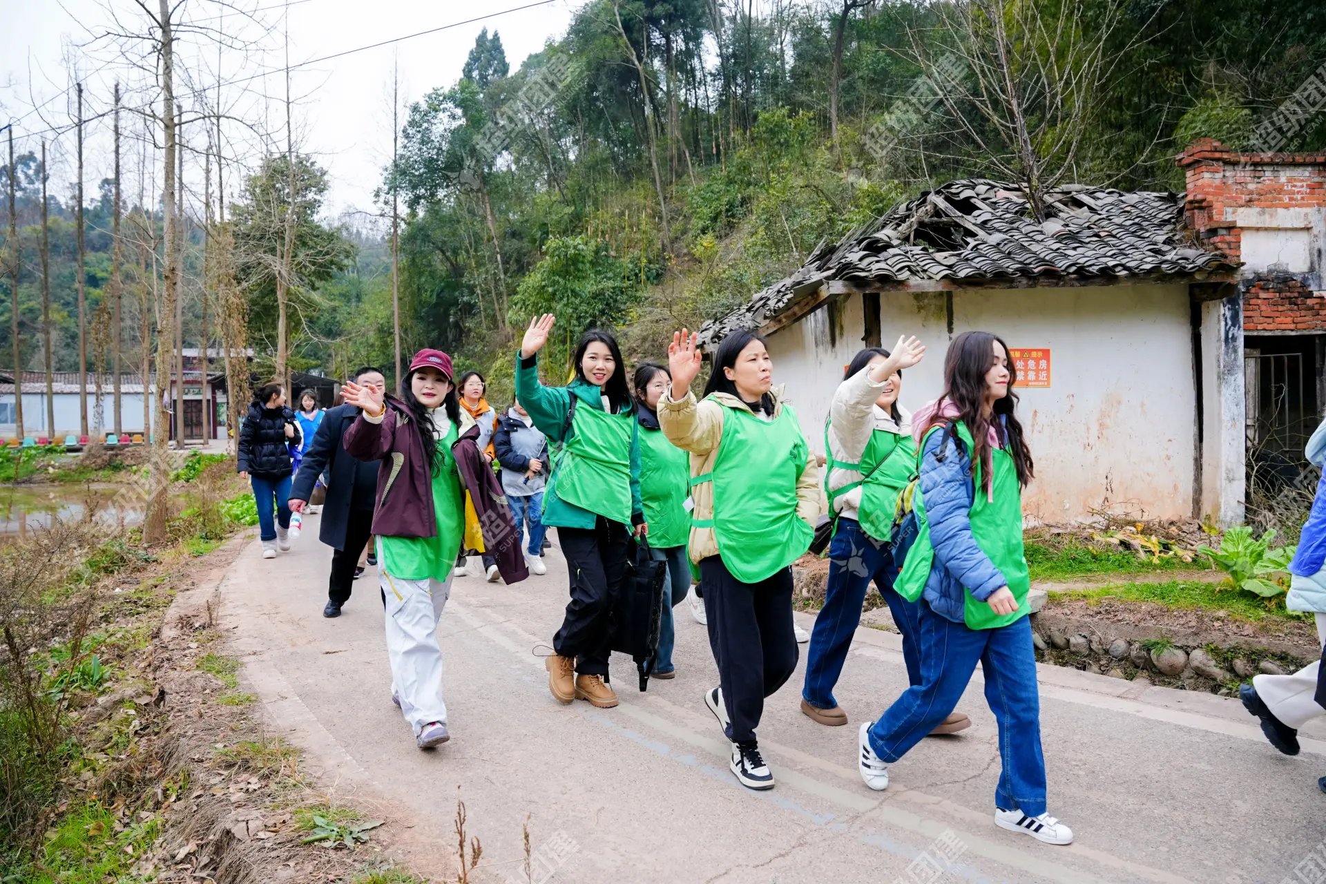 超级团建SuperTB www.tbsuper.com