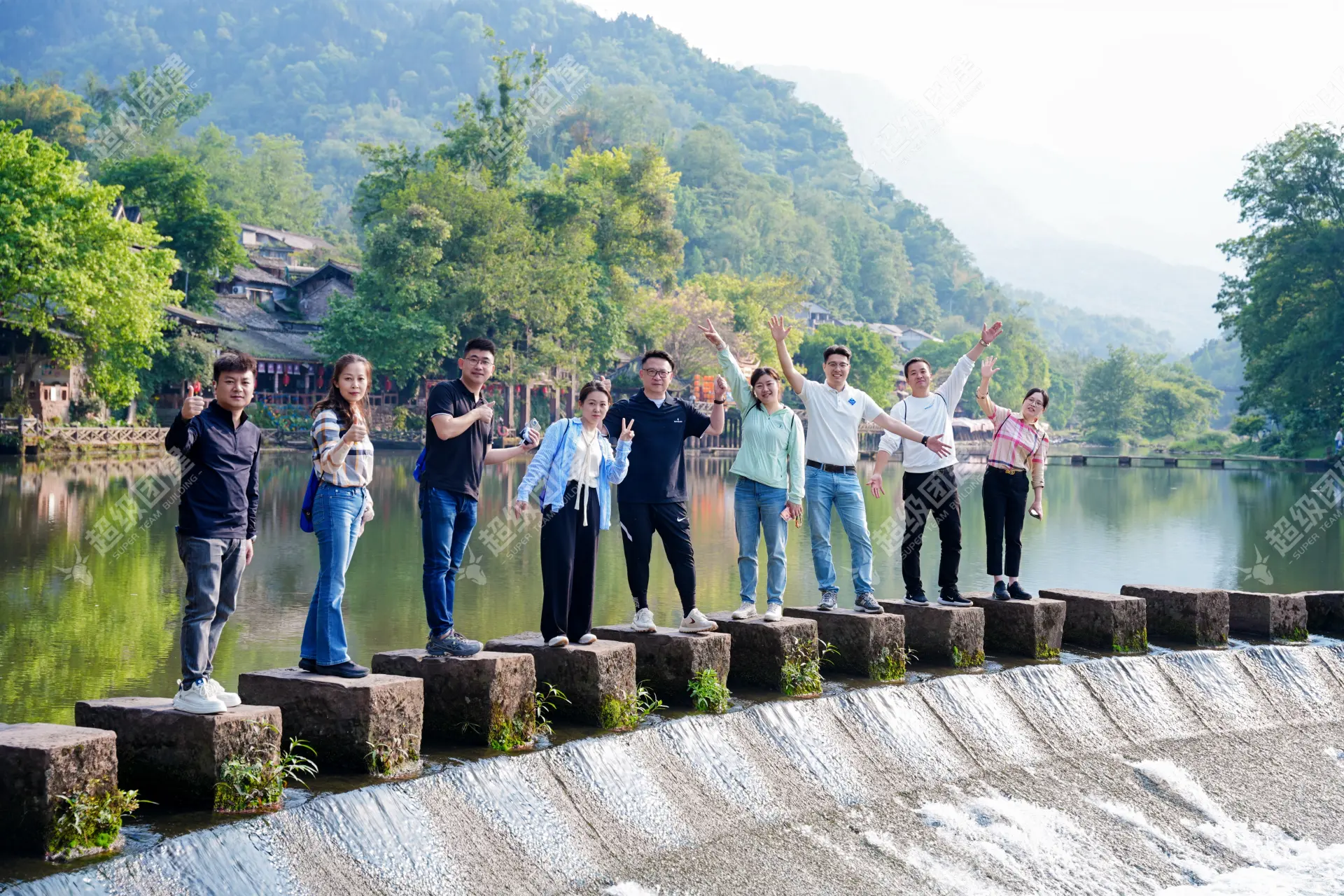 超级团建SuperTB www.tbsuper.com