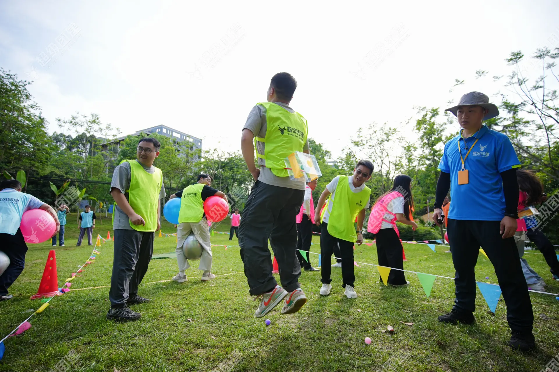 超级团建SuperTB www.tbsuper.com