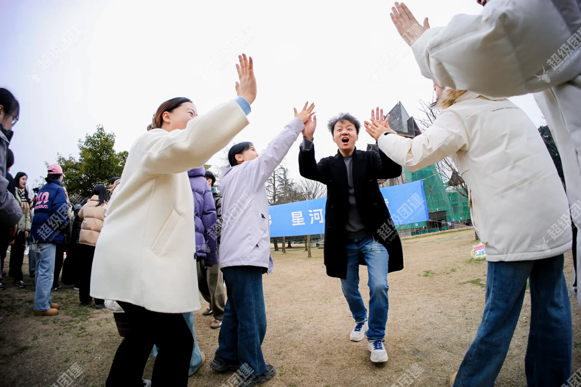 超级团建SuperTB www.tbsuper.com