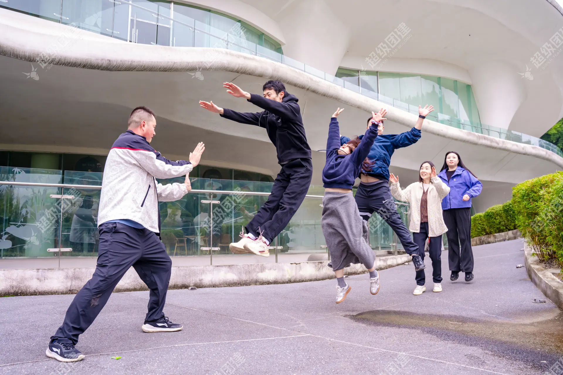 超级团建SuperTB www.tbsuper.com