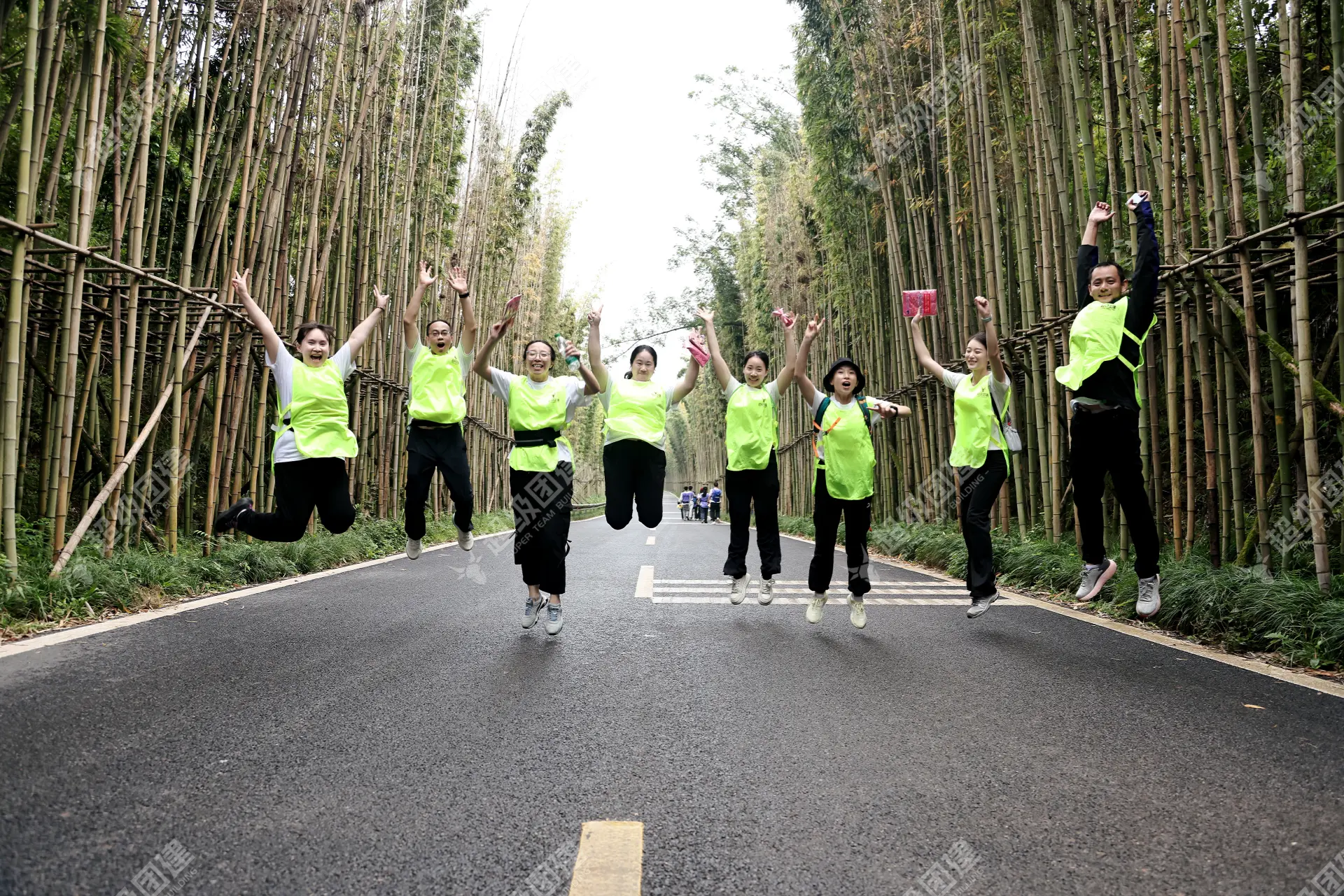 超级团建SuperTB www.tbsuper.com