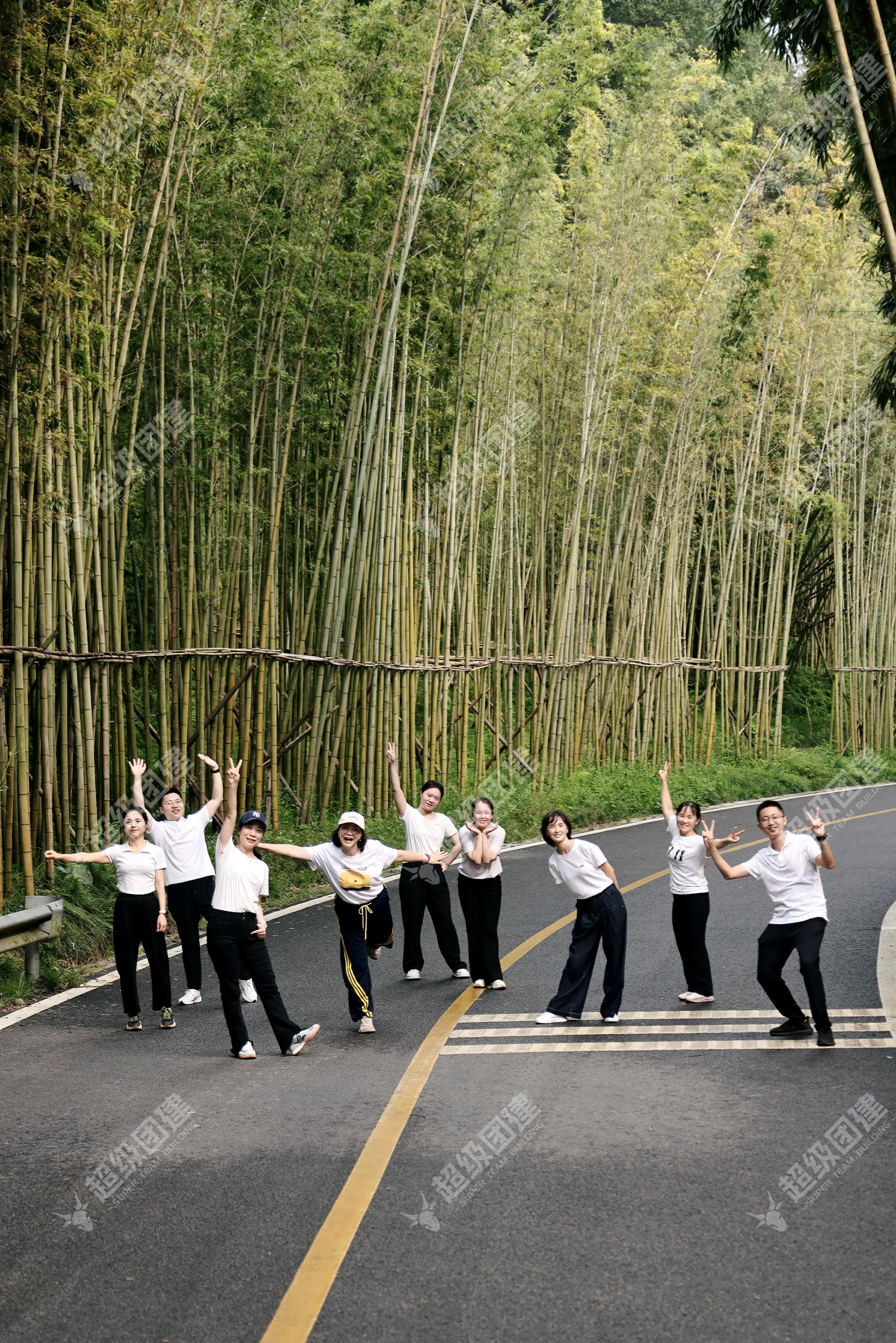 超级团建SuperTB www.tbsuper.com