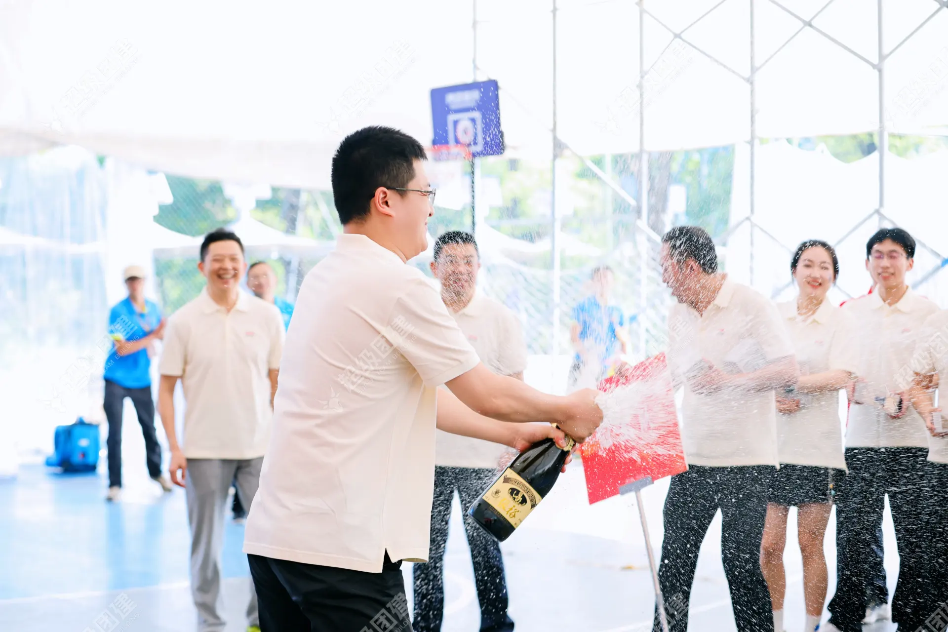 超级团建SuperTB www.tbsuper.com