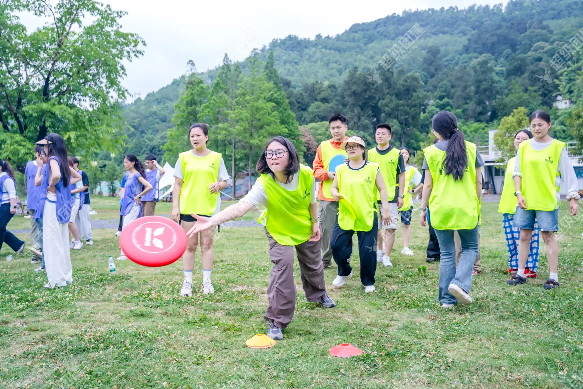 超级团建SuperTB www.tbsuper.com