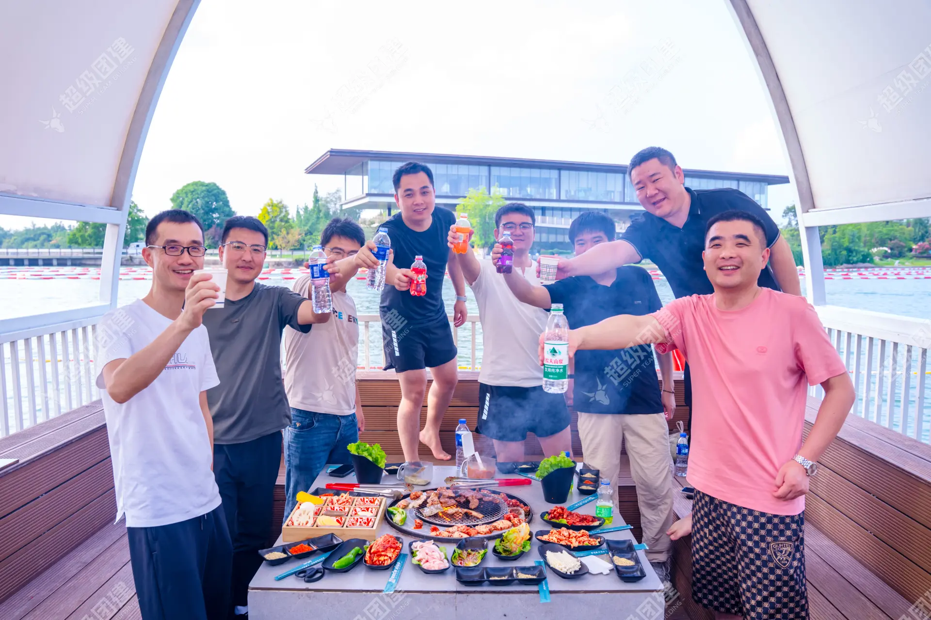 超级团建SuperTB www.tbsuper.com