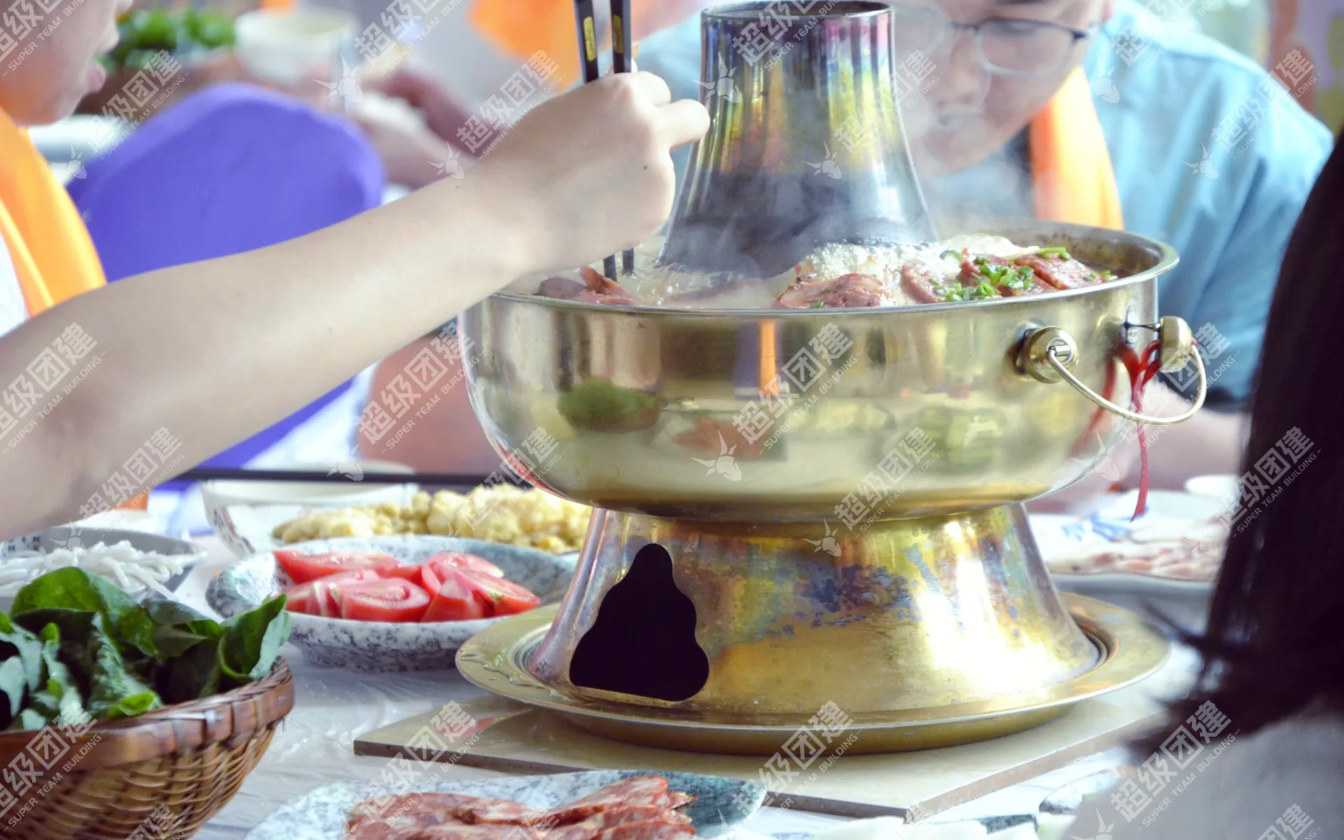 超级团建SuperTB www.tbsuper.com