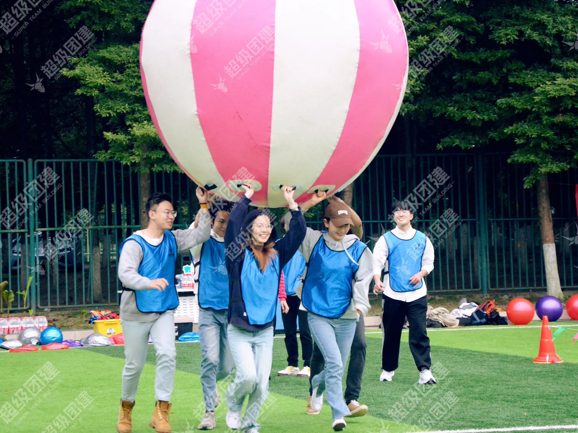 超级团建SuperTB www.tbsuper.com