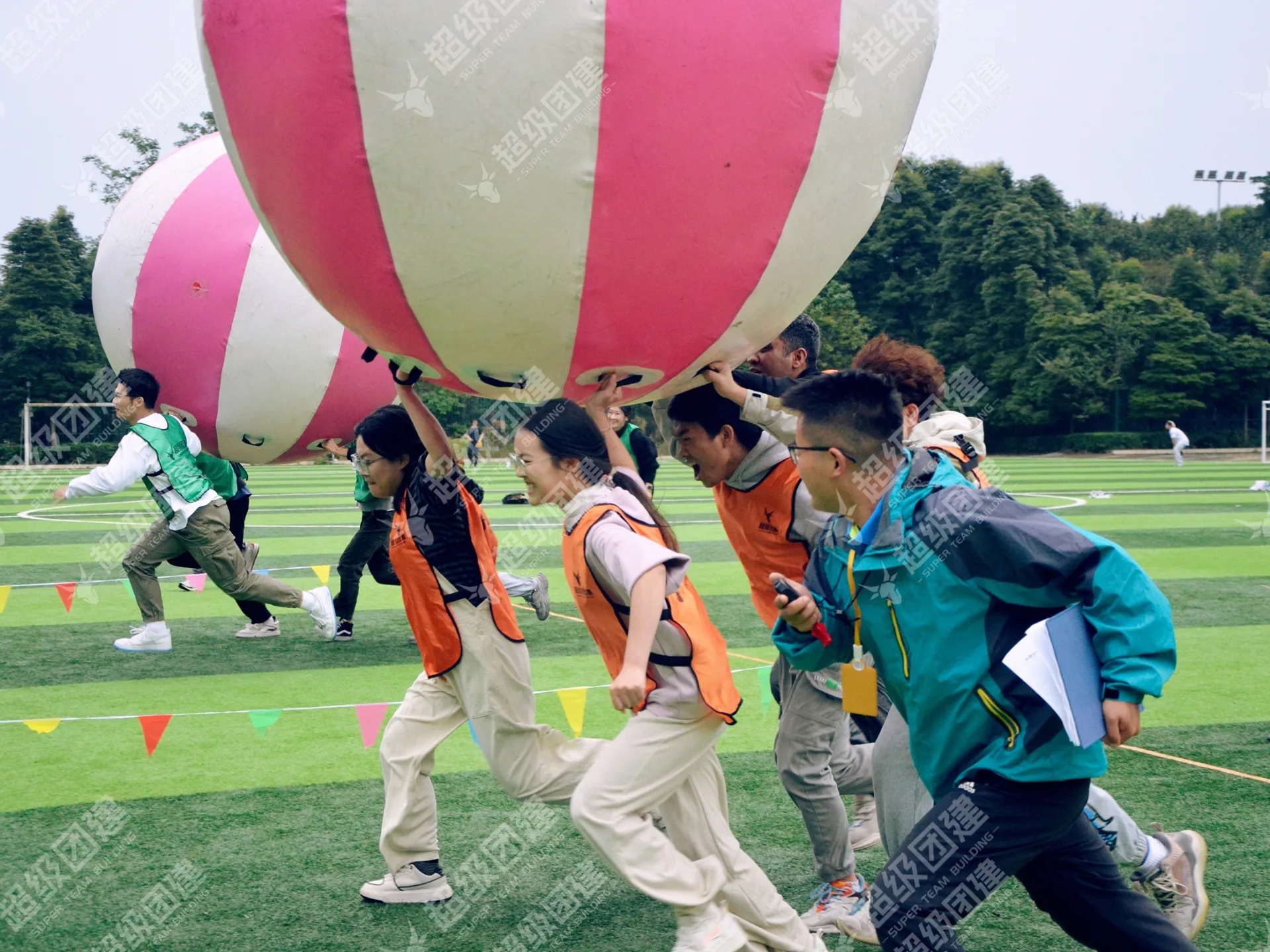 超级团建SuperTB www.tbsuper.com