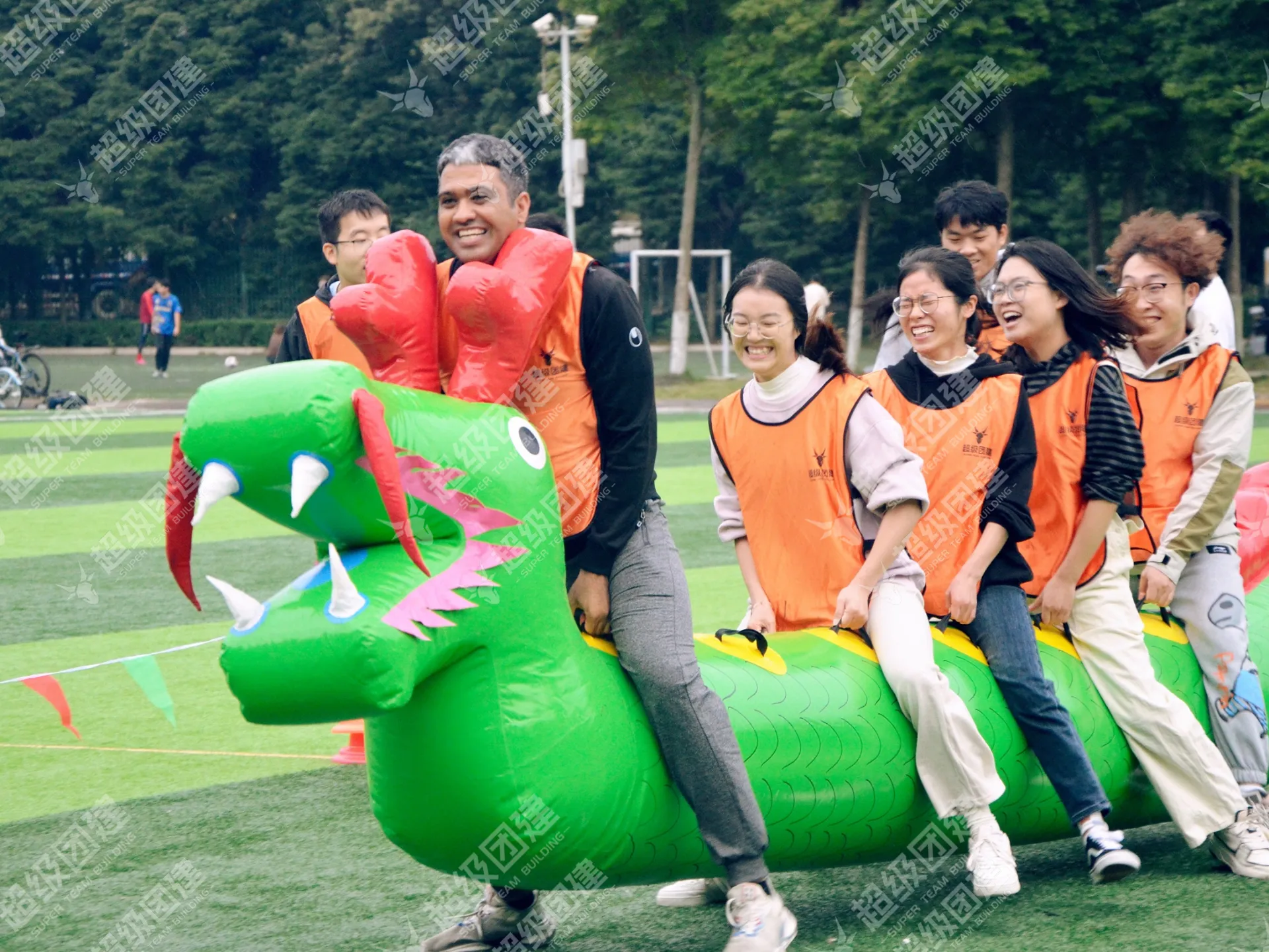 超级团建SuperTB www.tbsuper.com