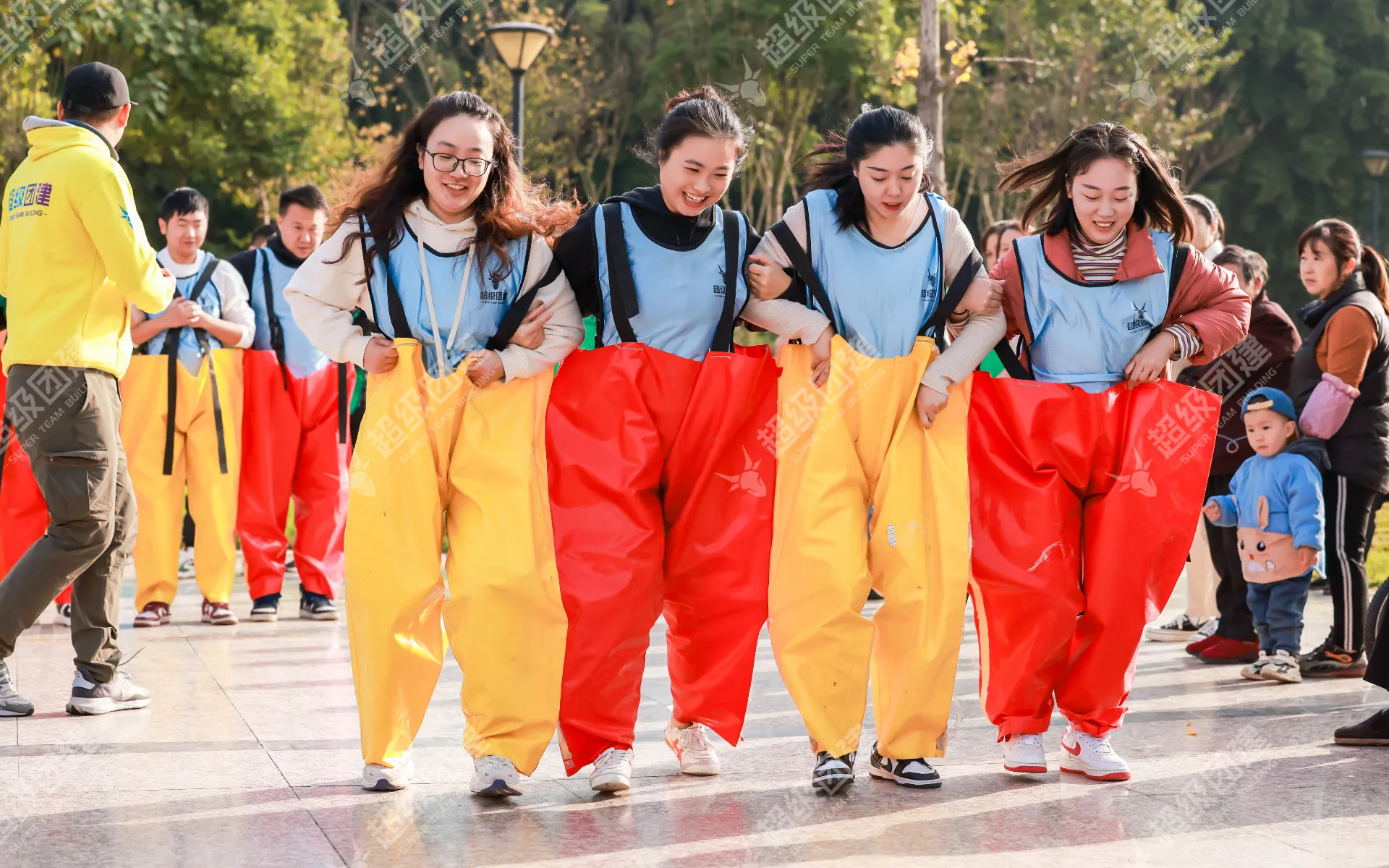 超级团建SuperTB www.tbsuper.com