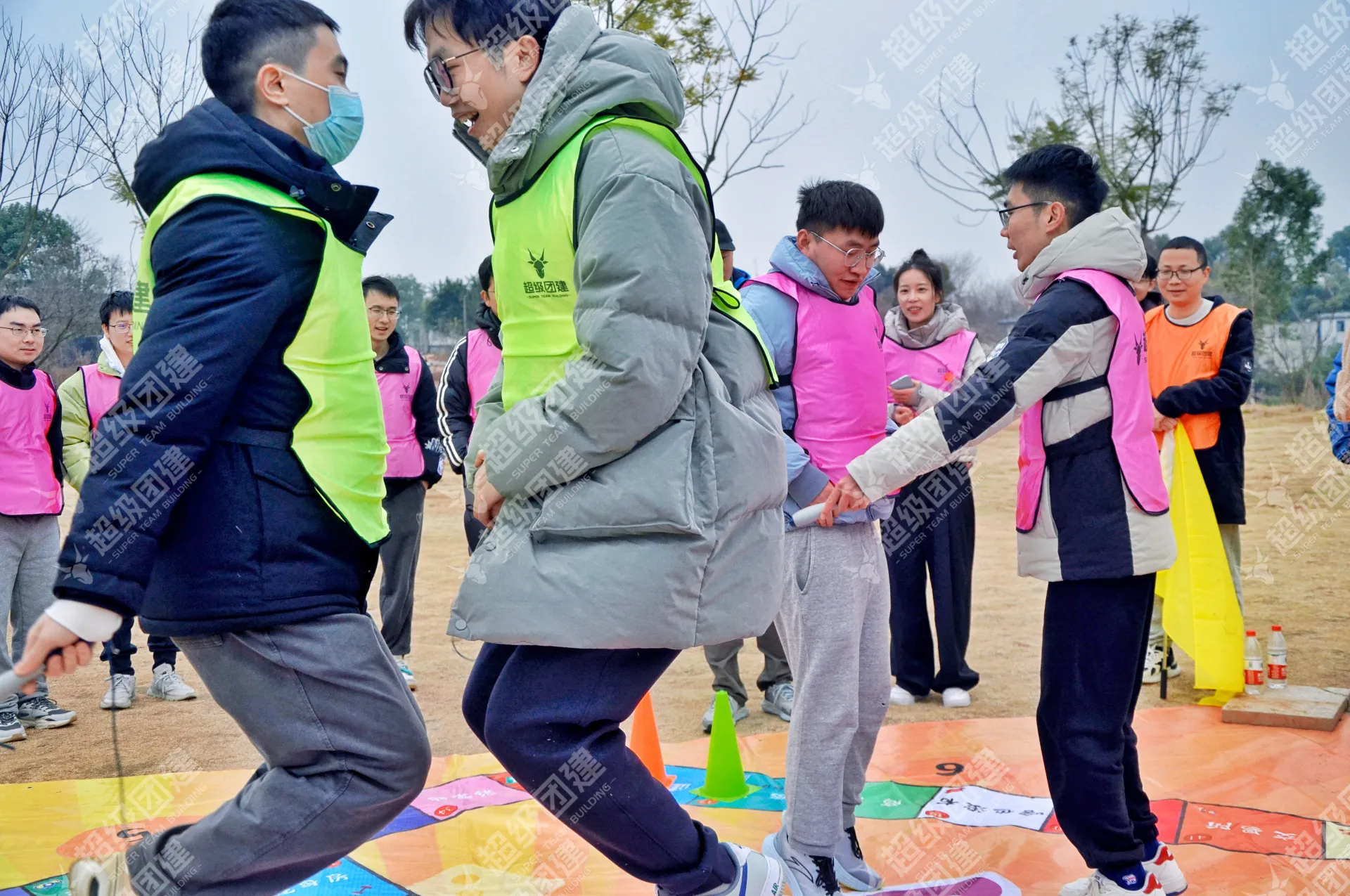 超级团建SuperTB www.tbsuper.com