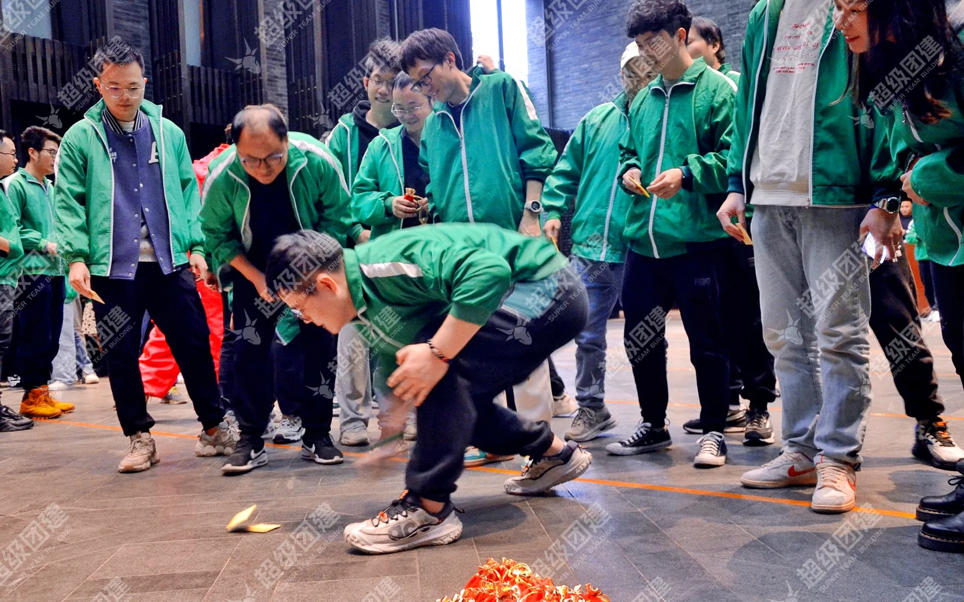 超级团建SuperTB www.tbsuper.com