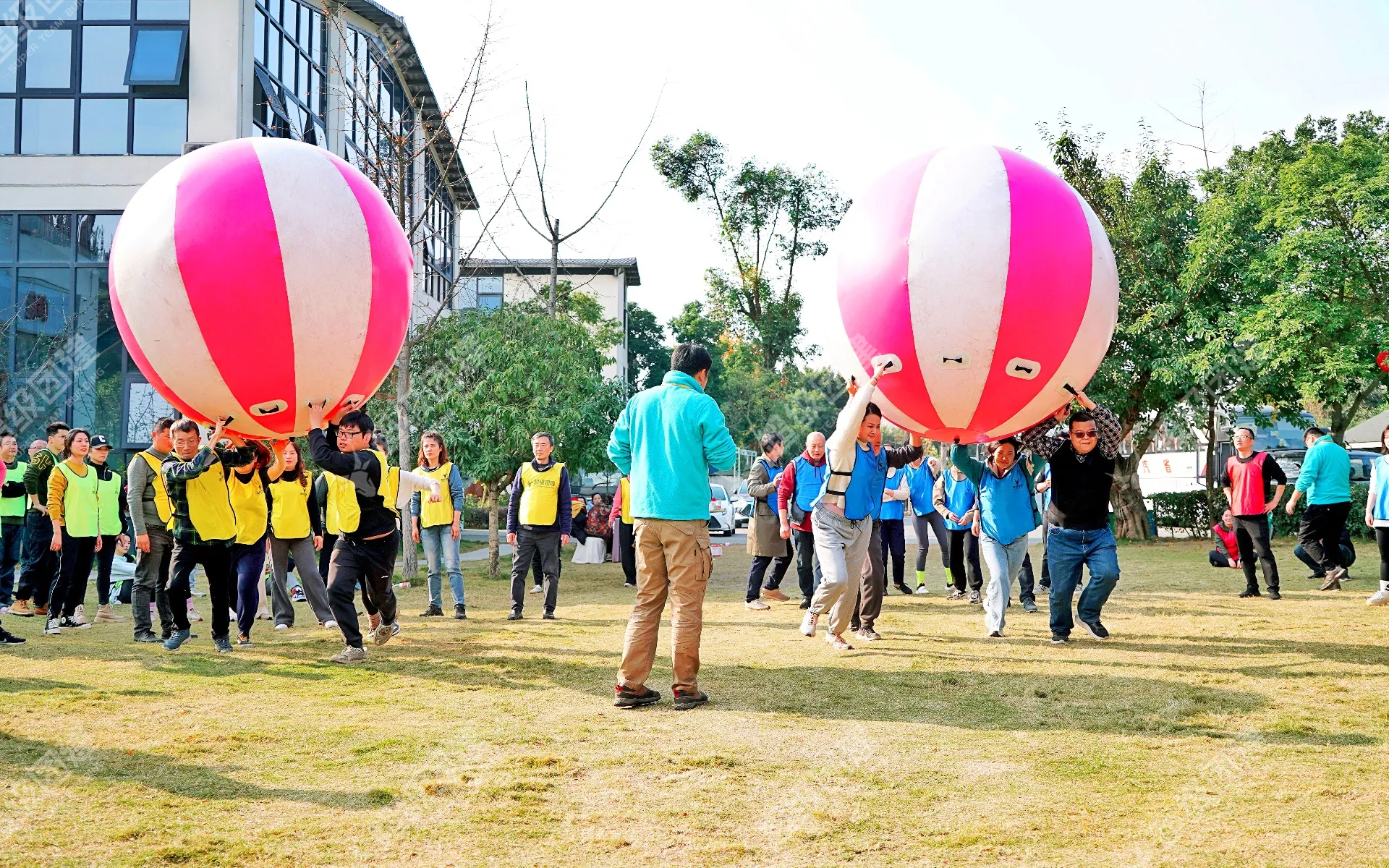 超级团建SuperTB www.tbsuper.com