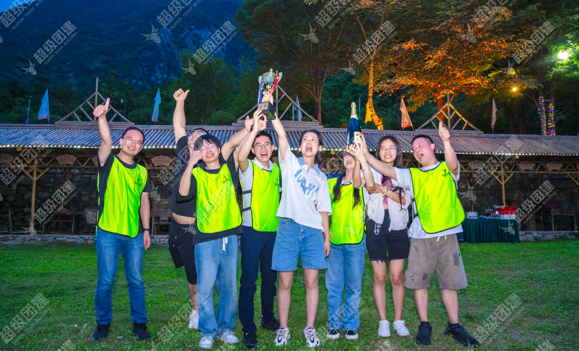 超级团建SuperTB www.tbsuper.com