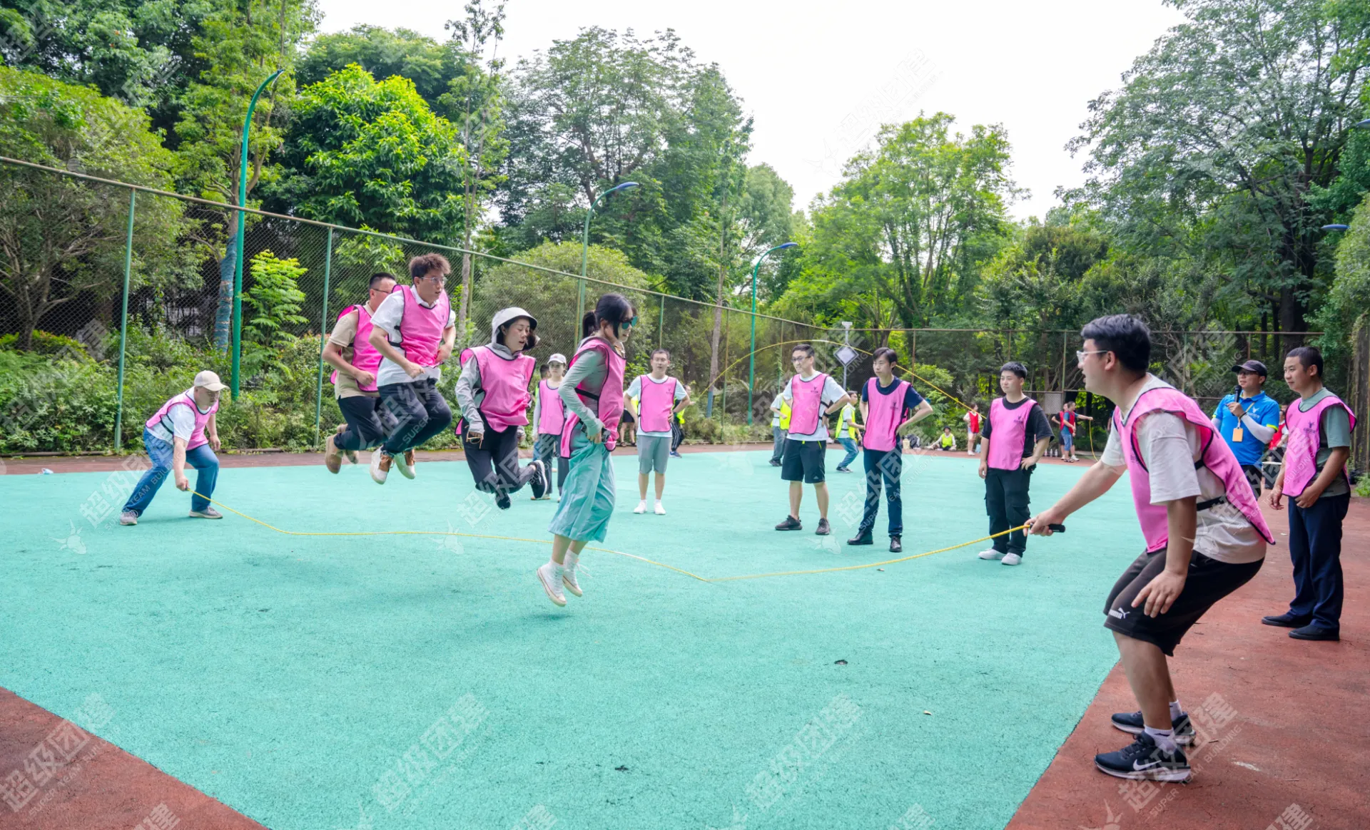 超级团建SuperTB www.tbsuper.com