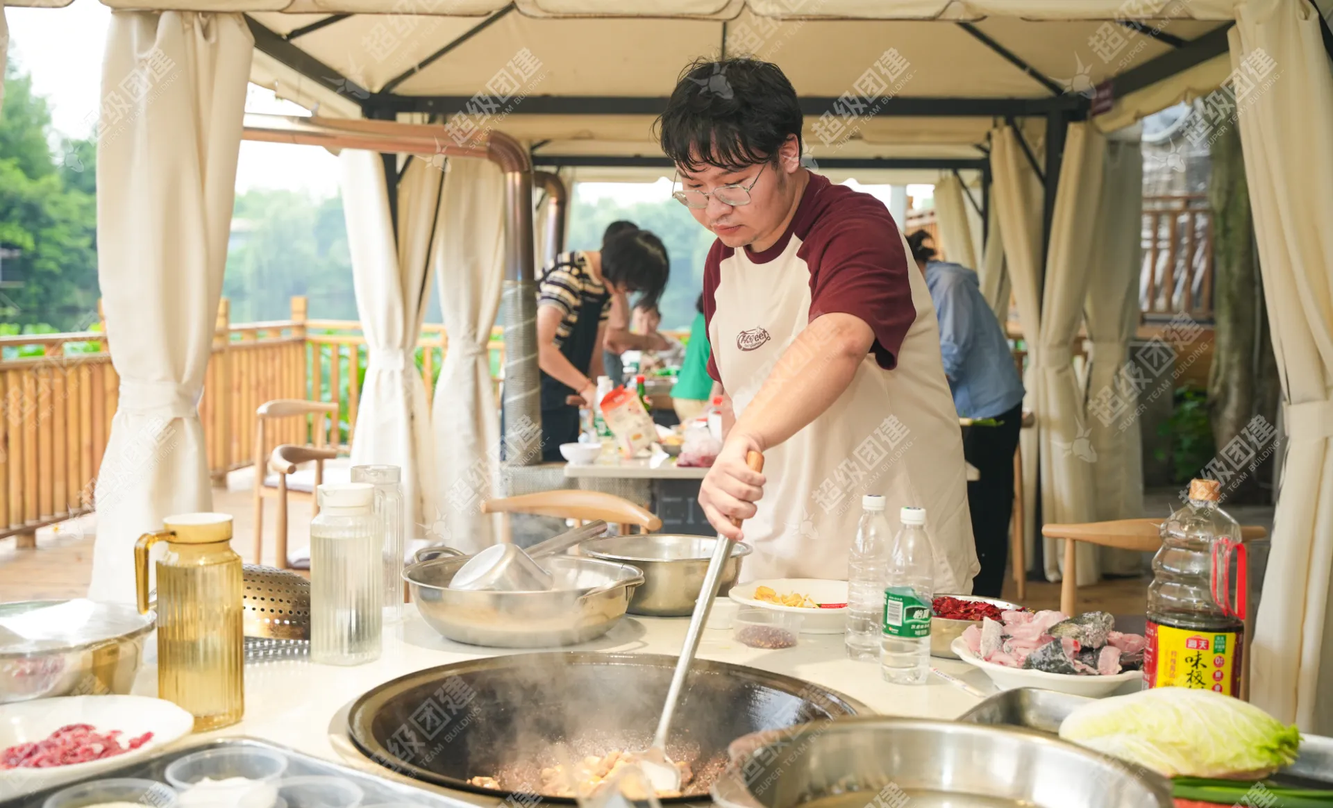 超级团建SuperTB www.tbsuper.com