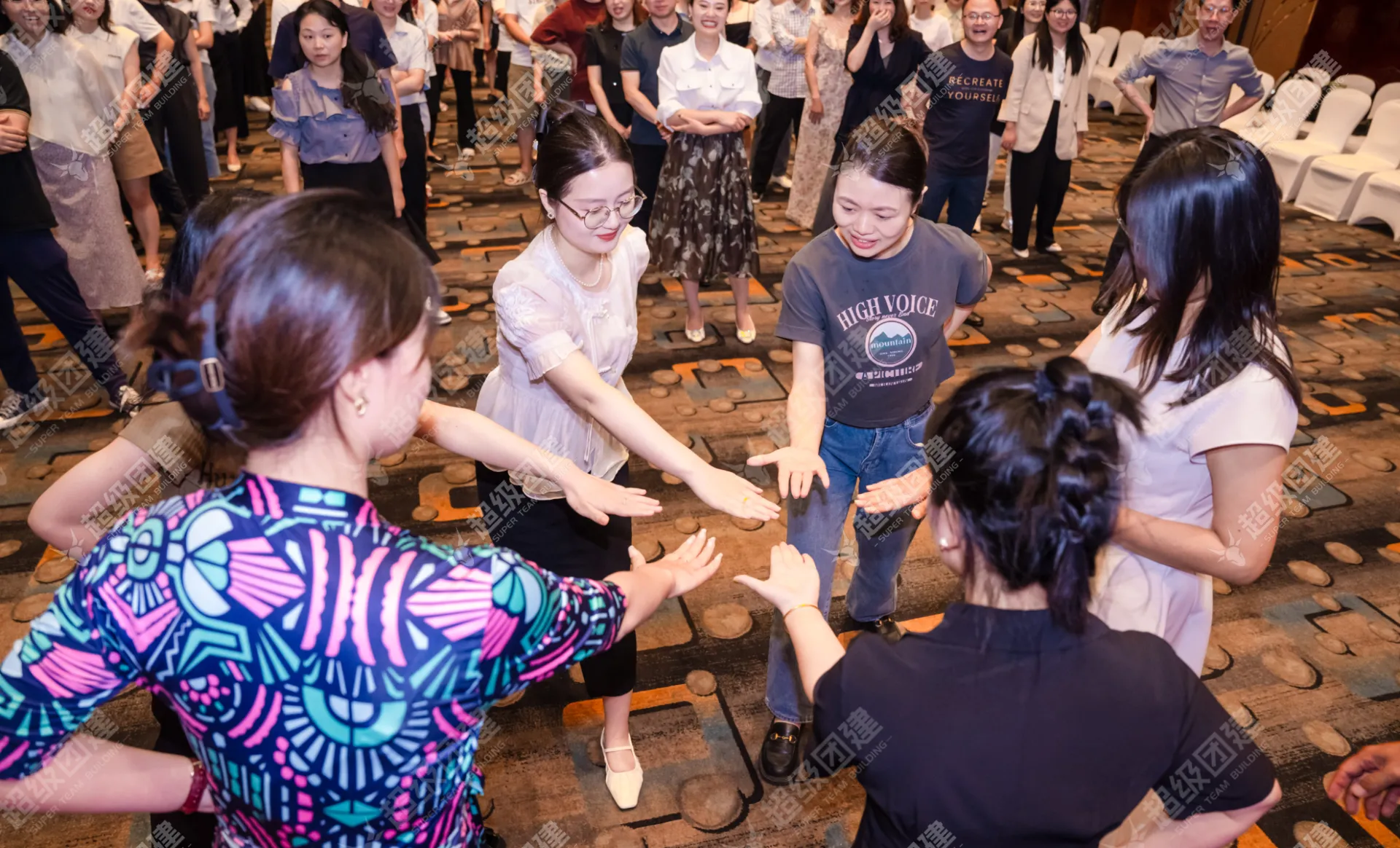 超级团建SuperTB www.tbsuper.com