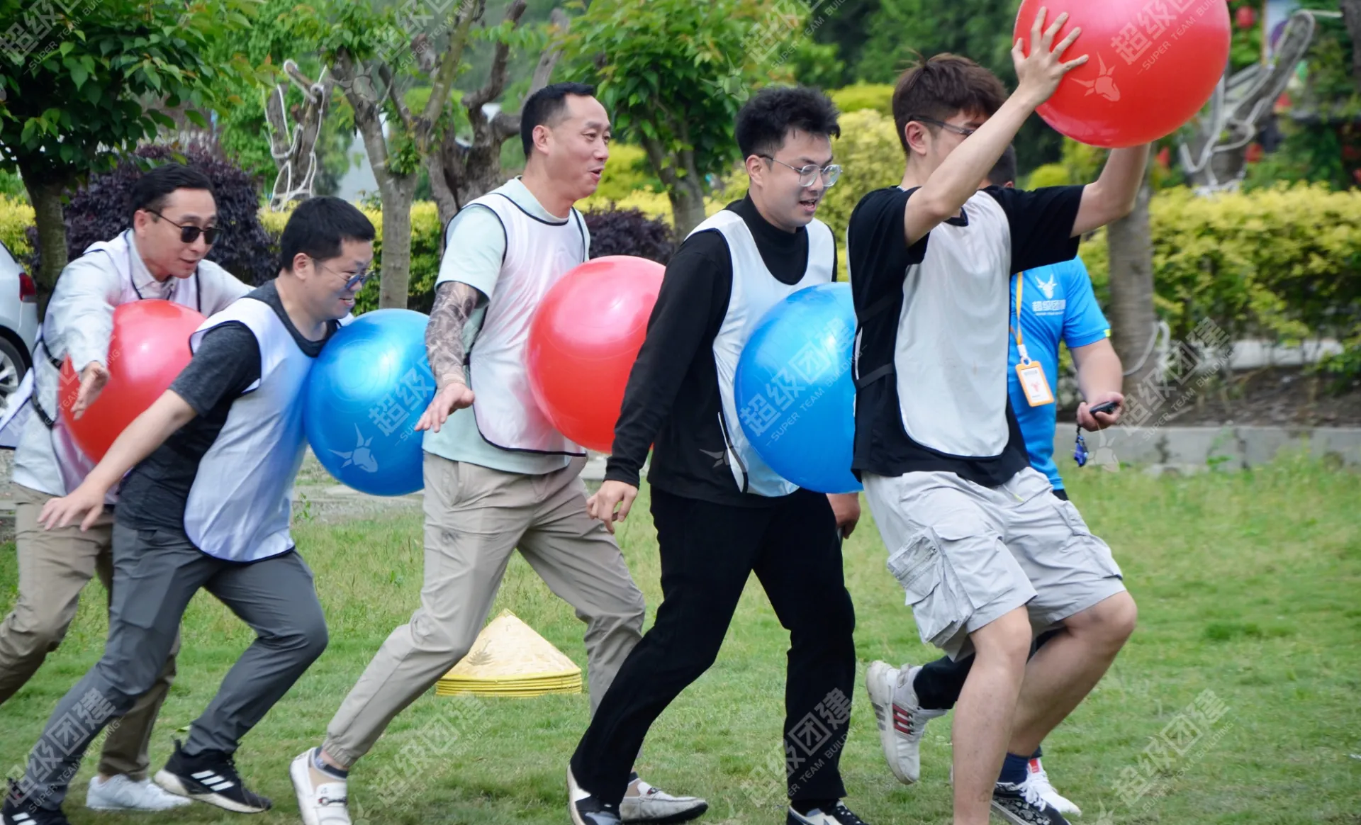 超级团建SuperTB www.tbsuper.com