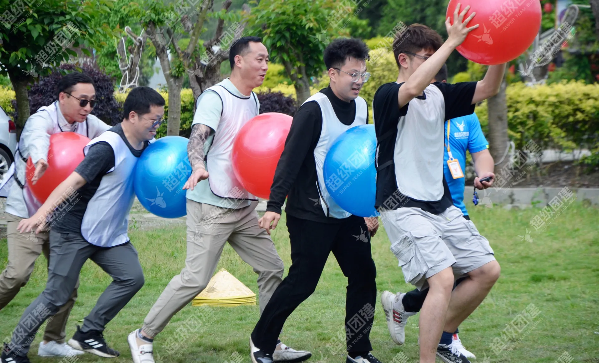 超级团建SuperTB www.tbsuper.com