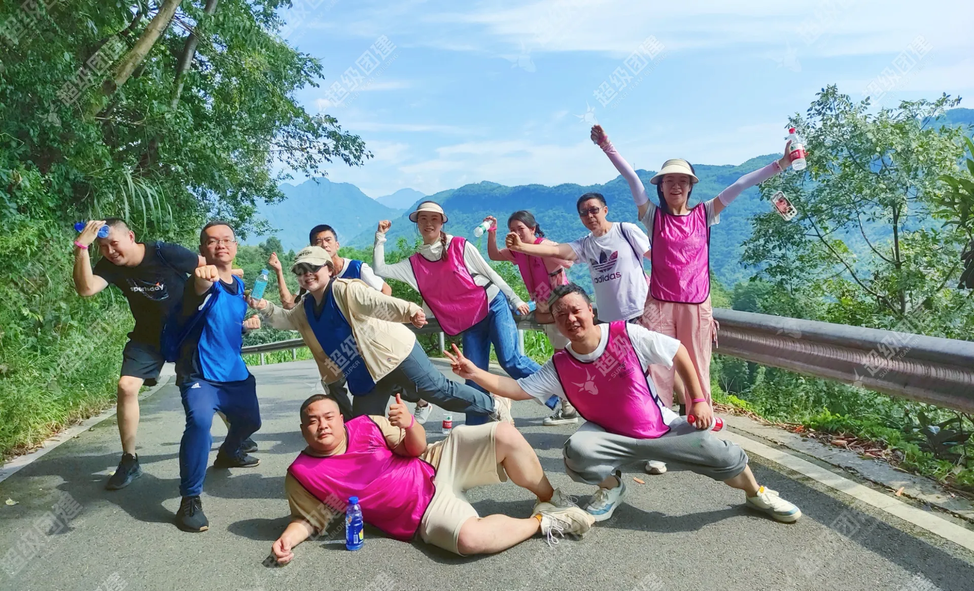 超级团建SuperTB www.tbsuper.com