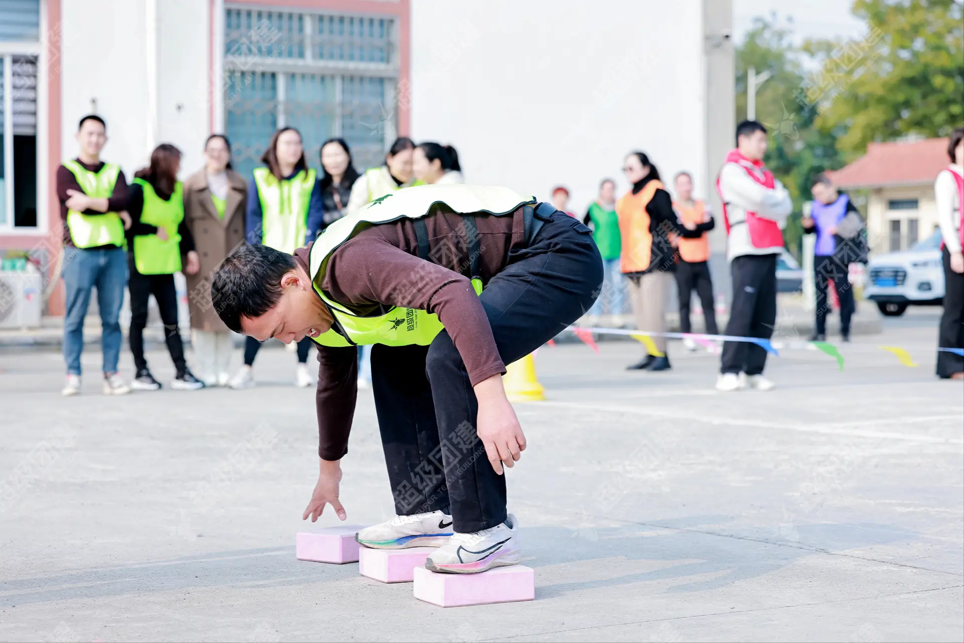 超级团建SuperTB www.tbsuper.com