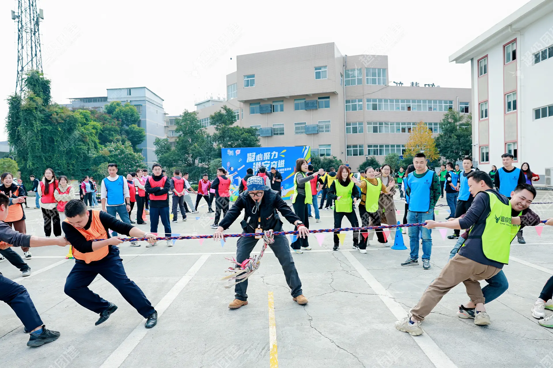 超级团建SuperTB www.tbsuper.com