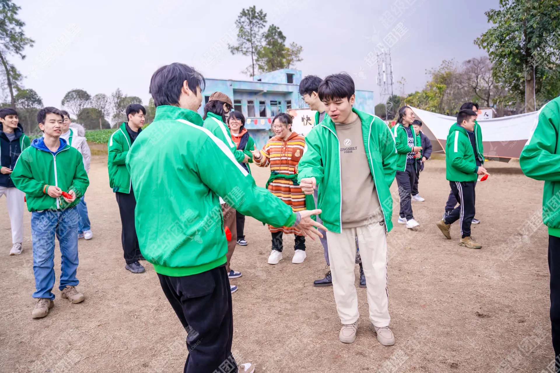 超级团建SuperTB www.tbsuper.com