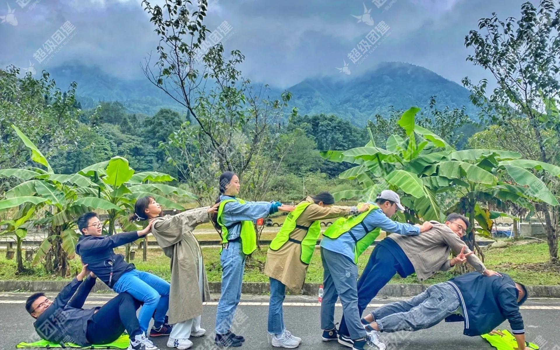 超级团建SuperTB www.tbsuper.com