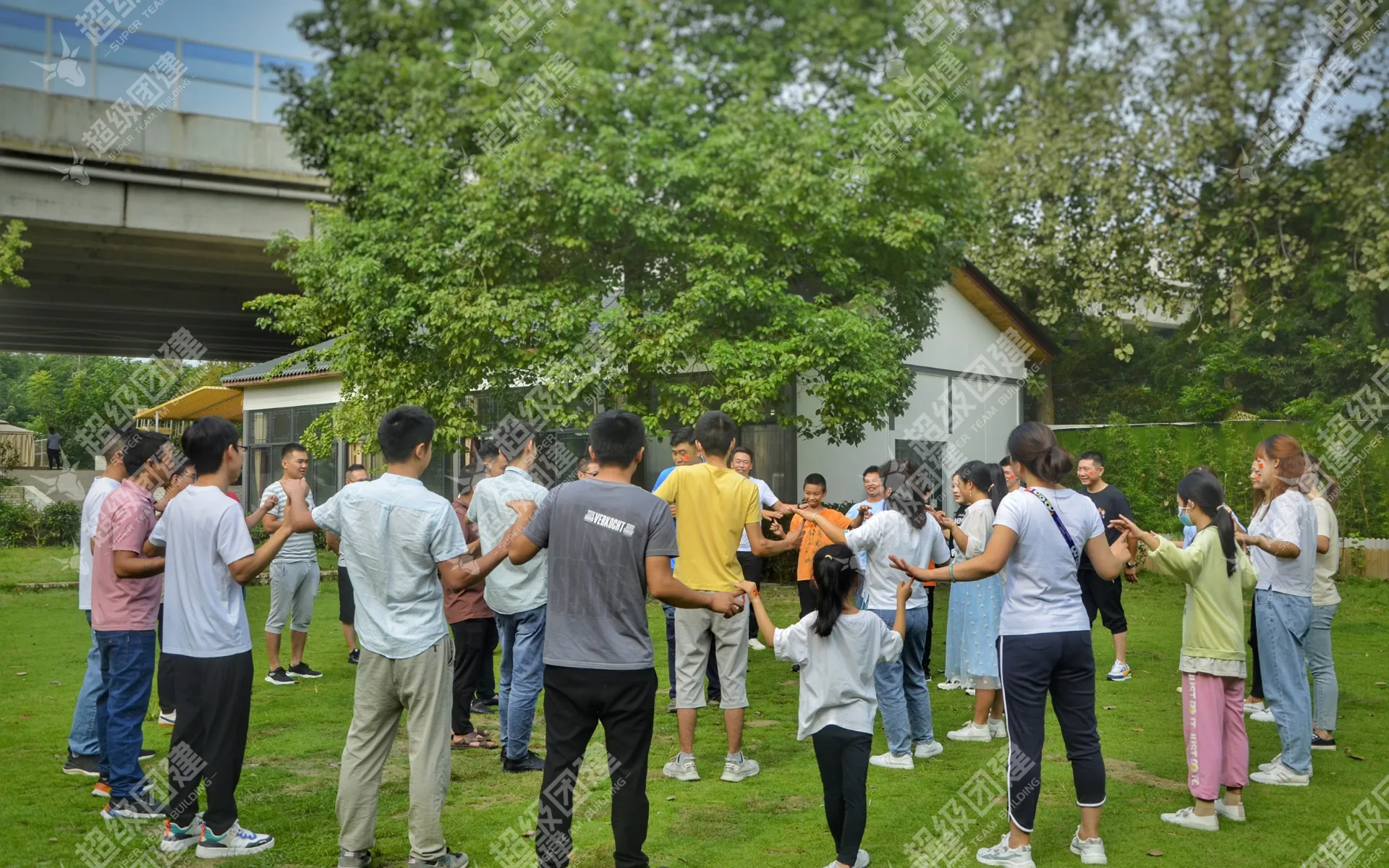 超级团建SuperTB www.tbsuper.com