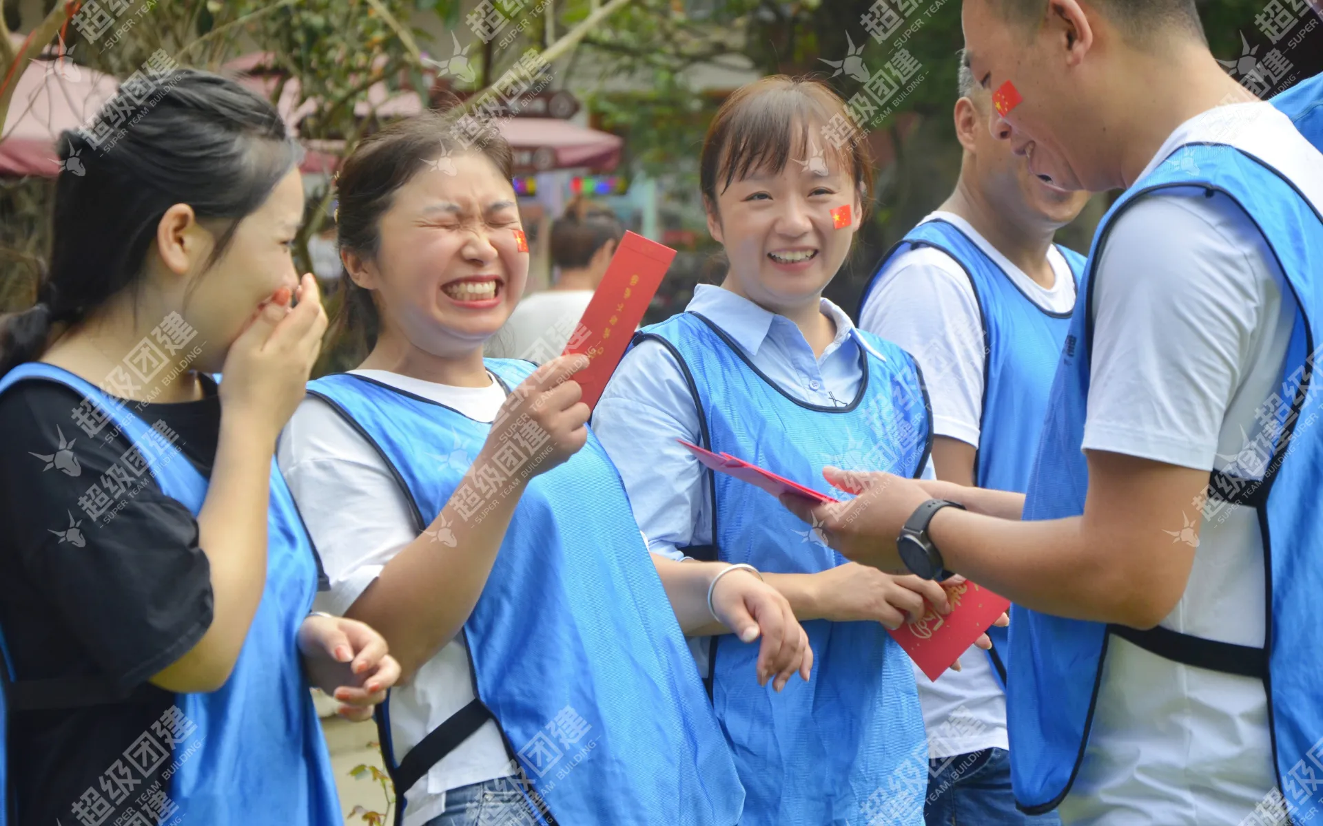 超级团建SuperTB www.tbsuper.com