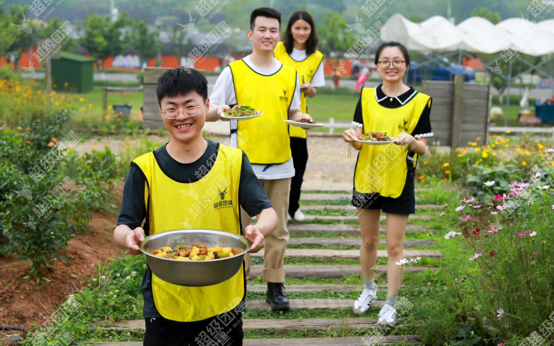 超级团建SuperTB www.tbsuper.com