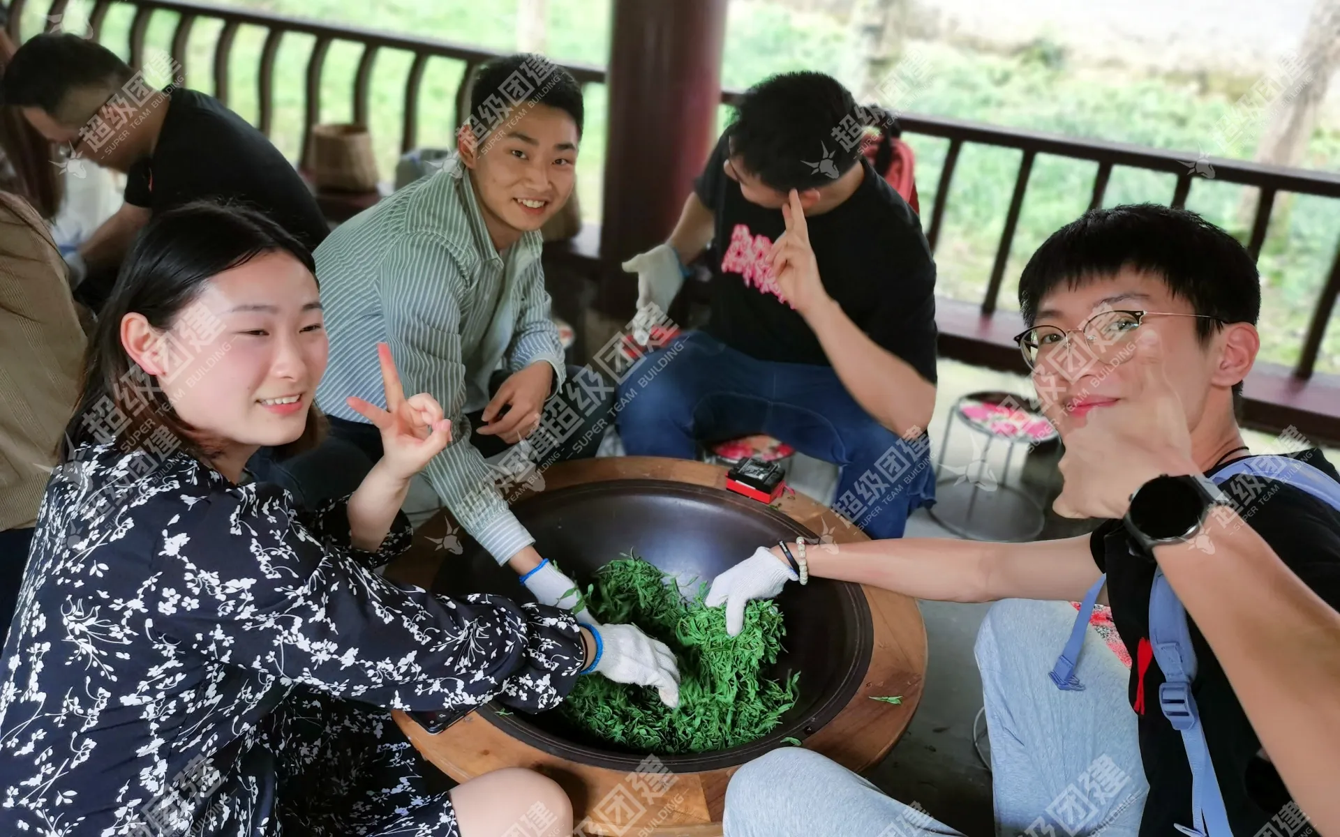 超级团建SuperTB www.tbsuper.com