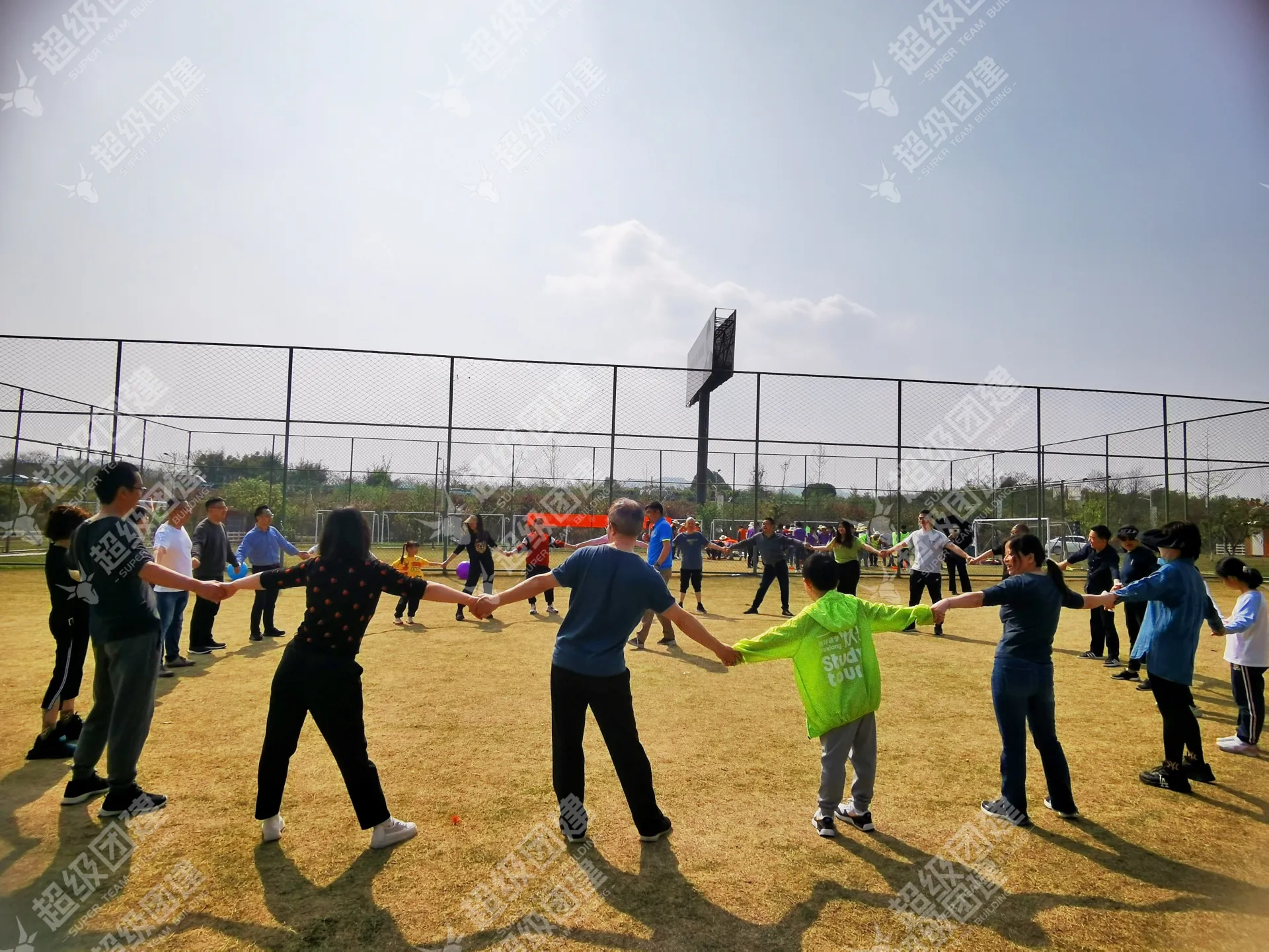 超级团建SuperTB www.tbsuper.com