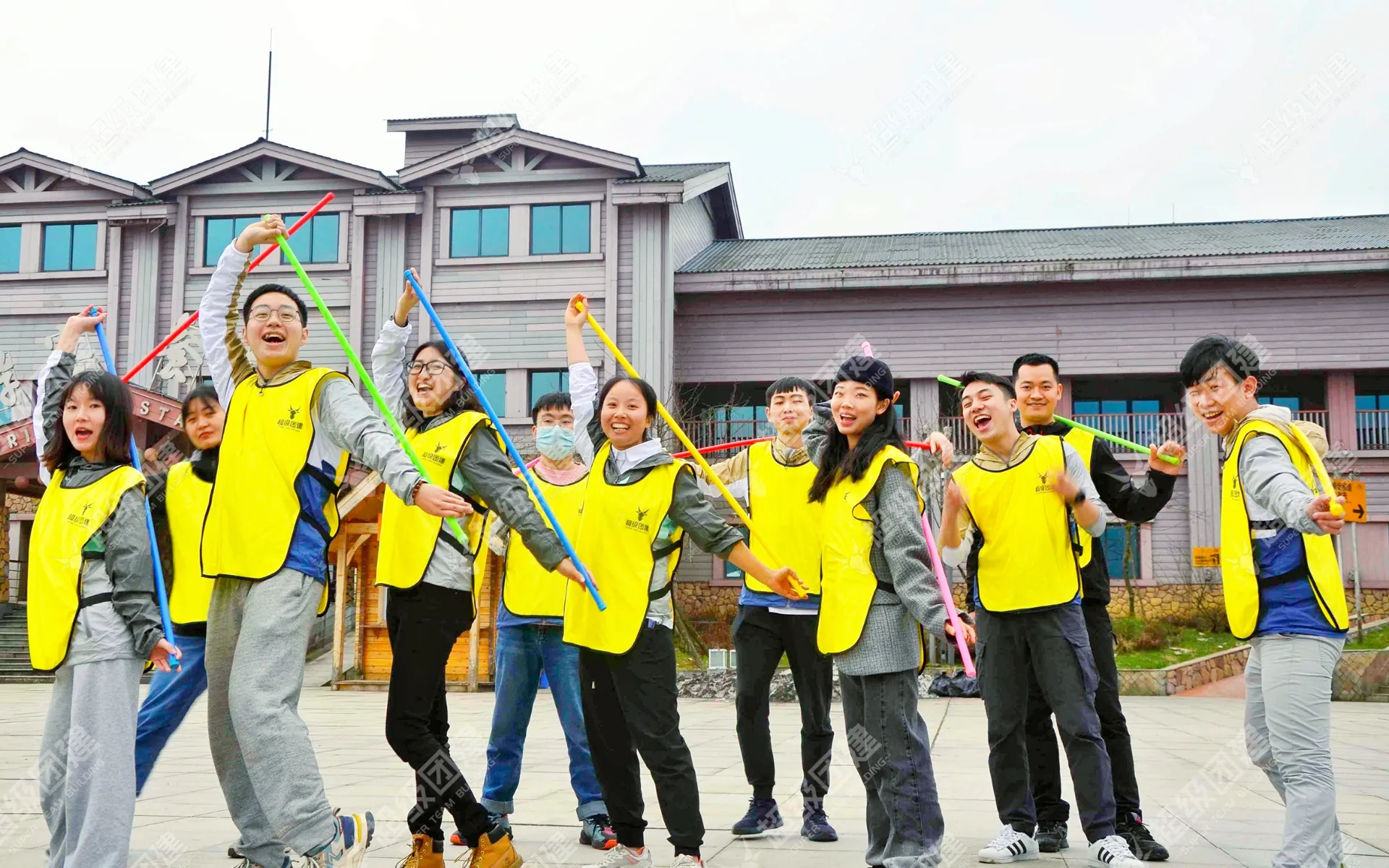 超级团建SuperTB www.tbsuper.com