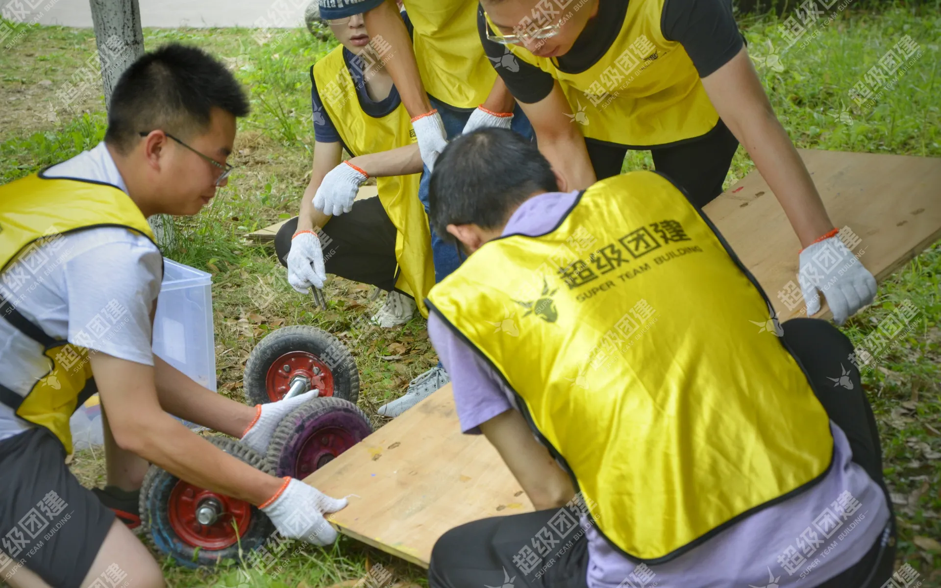 超级团建SuperTB www.tbsuper.com