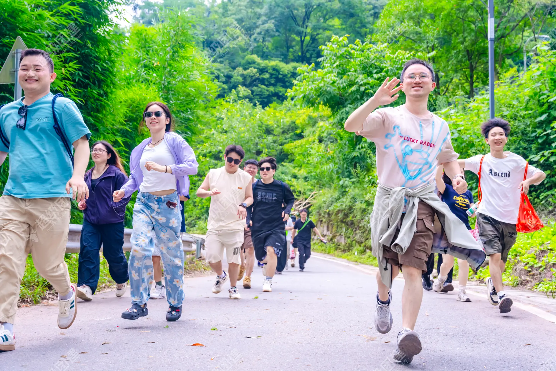 超级团建SuperTB www.tbsuper.com