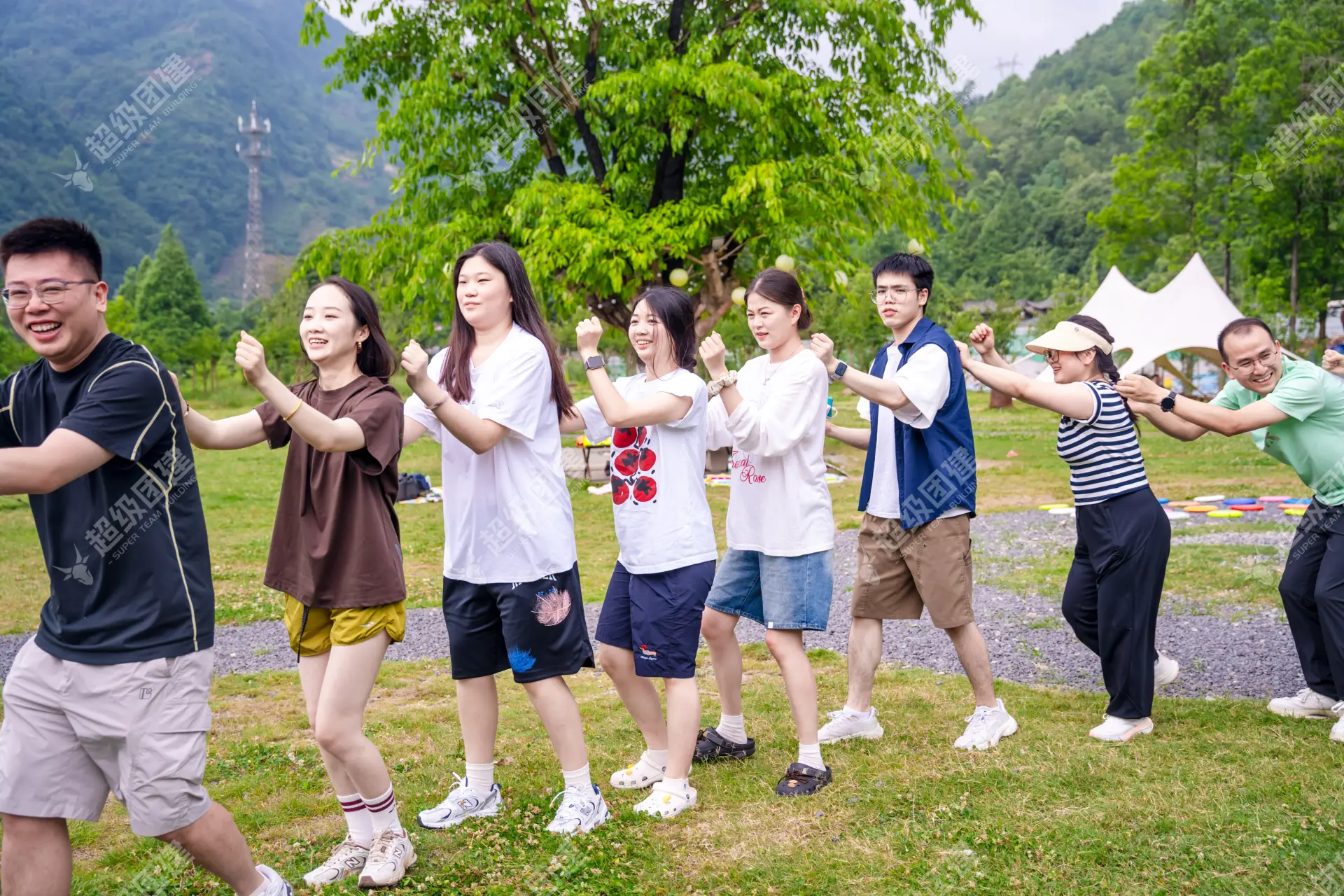 超级团建SuperTB www.tbsuper.com