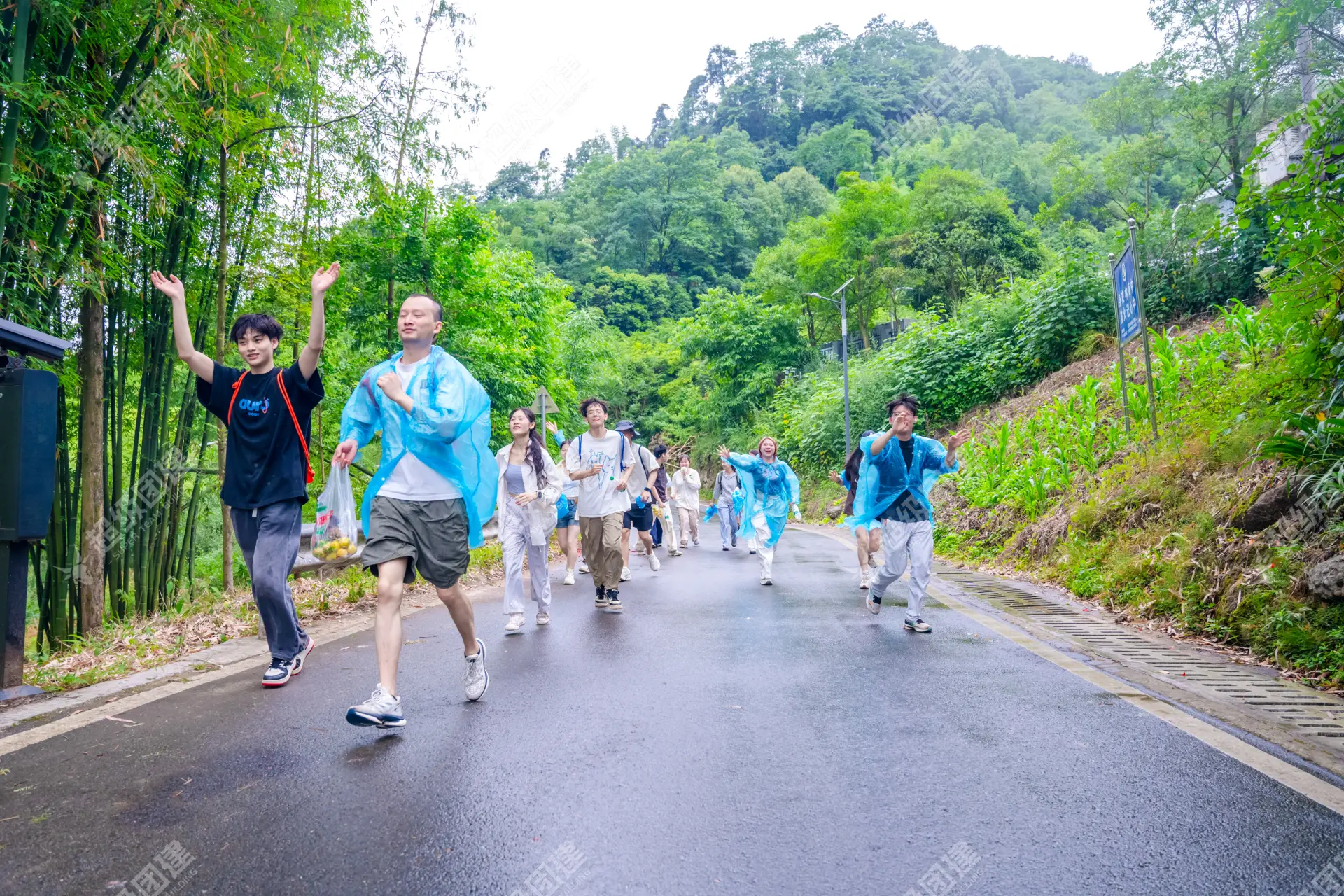 超级团建SuperTB www.tbsuper.com