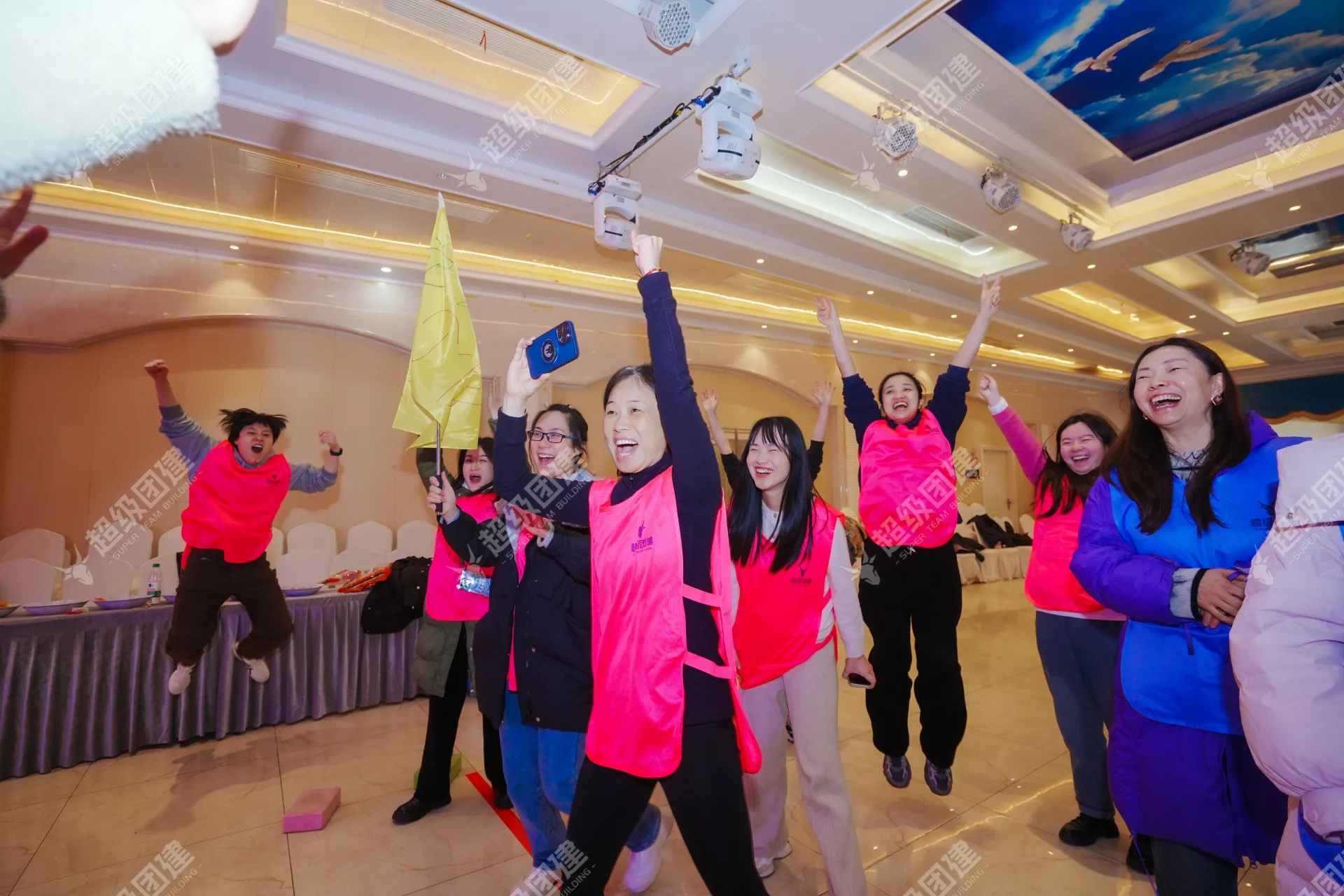 超级团建SuperTB www.tbsuper.com